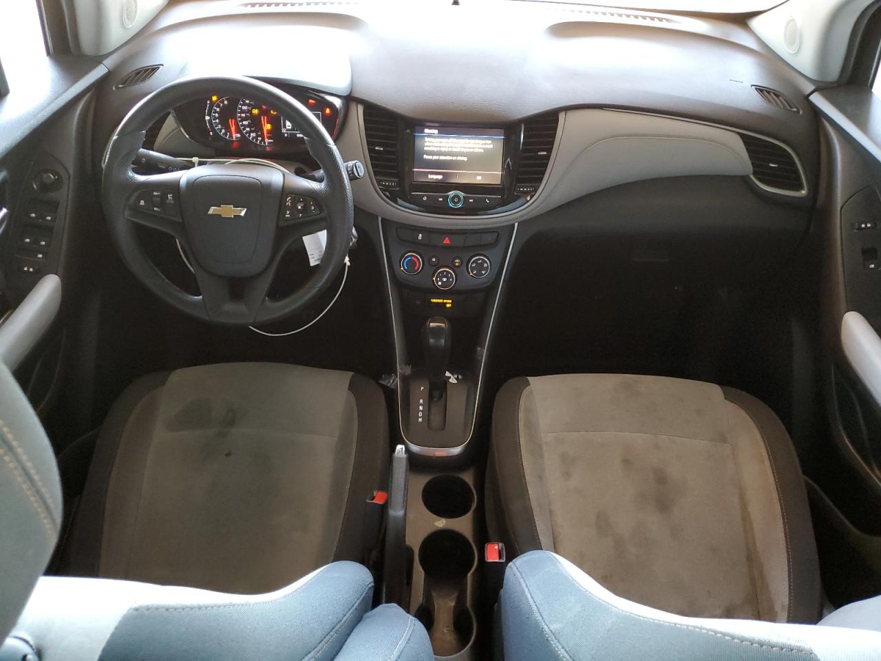 2020 Chevrolet Trax Ls VIN: 3GNCJKSB5LL325083 Lot: 82100625