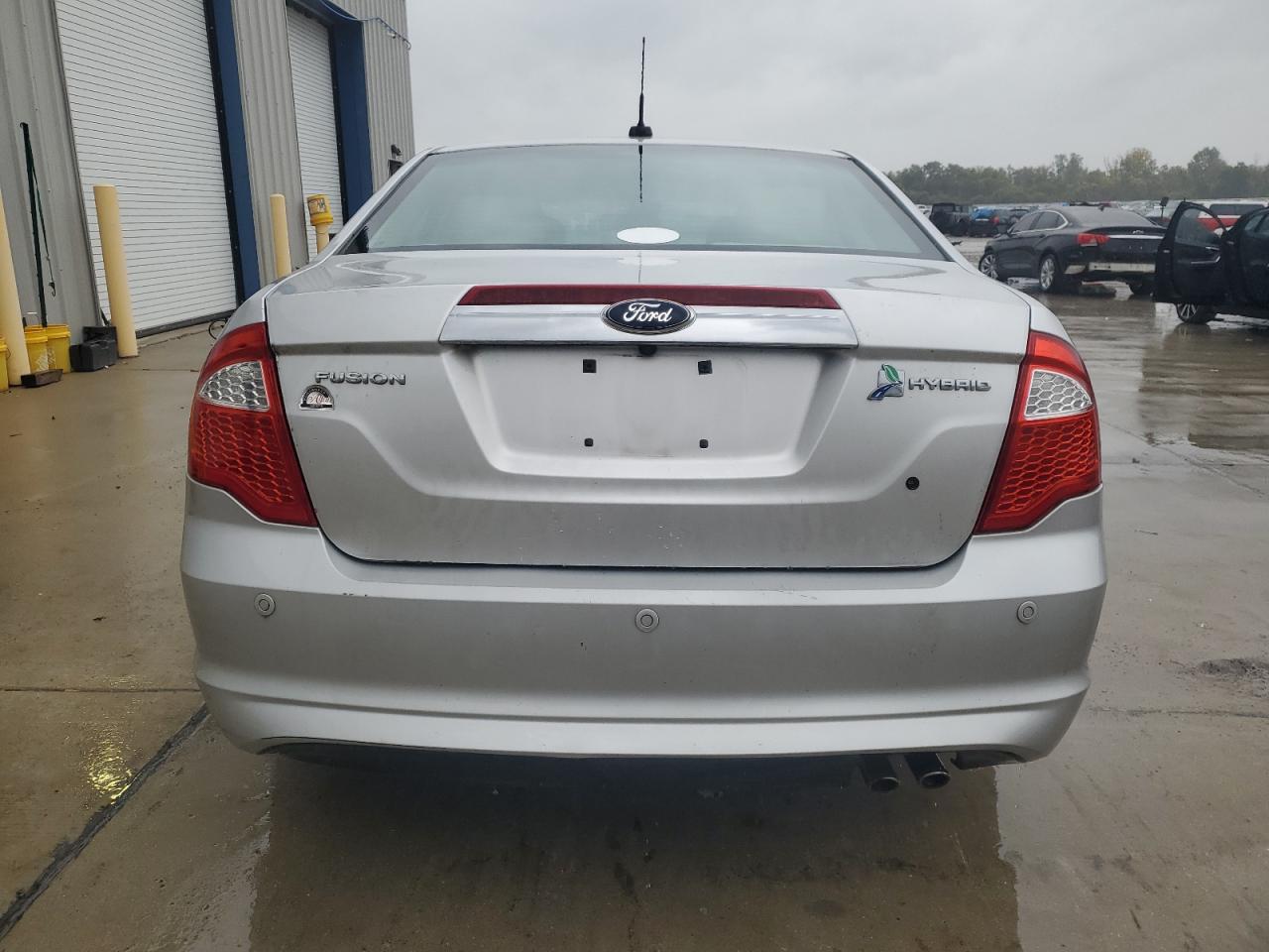 2011 Ford Fusion Hybrid VIN: 3FADP0L38BR230140 Lot: 89647715