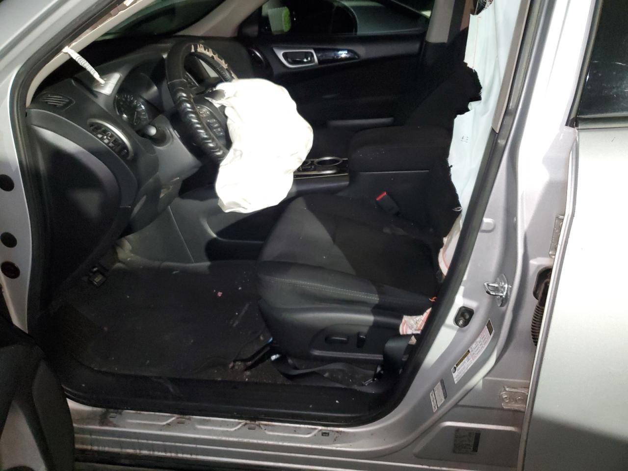 2015 Nissan Pathfinder S VIN: 5N1AR2MN3FC649810 Lot: 86586945