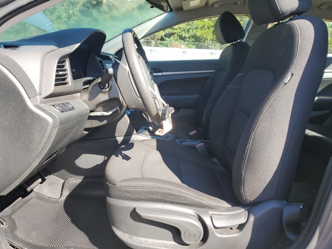 2019 Hyundai Elantra Se VIN: 5NPD74LF8KH432622 Lot: 85522295