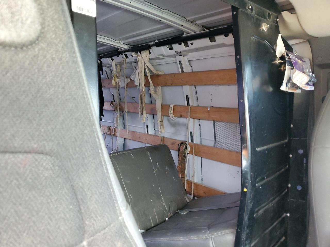 2020 GMC Savana G2500 VIN: 1GTW7AFG1L1183486 Lot: 82275235