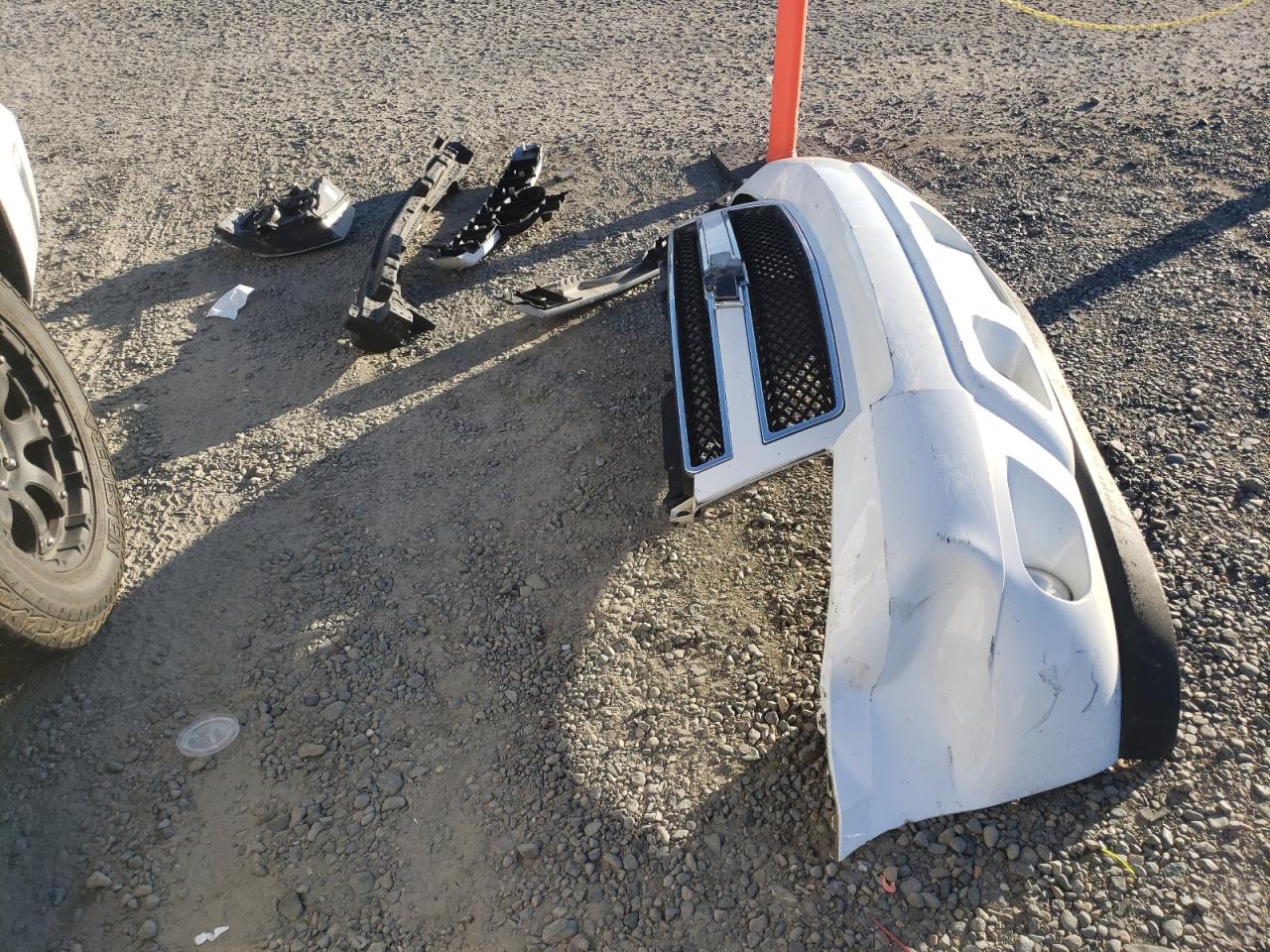 2013 Chevrolet Tahoe K1500 Lt VIN: 1GNSKBE05DR343788 Lot: 90511385