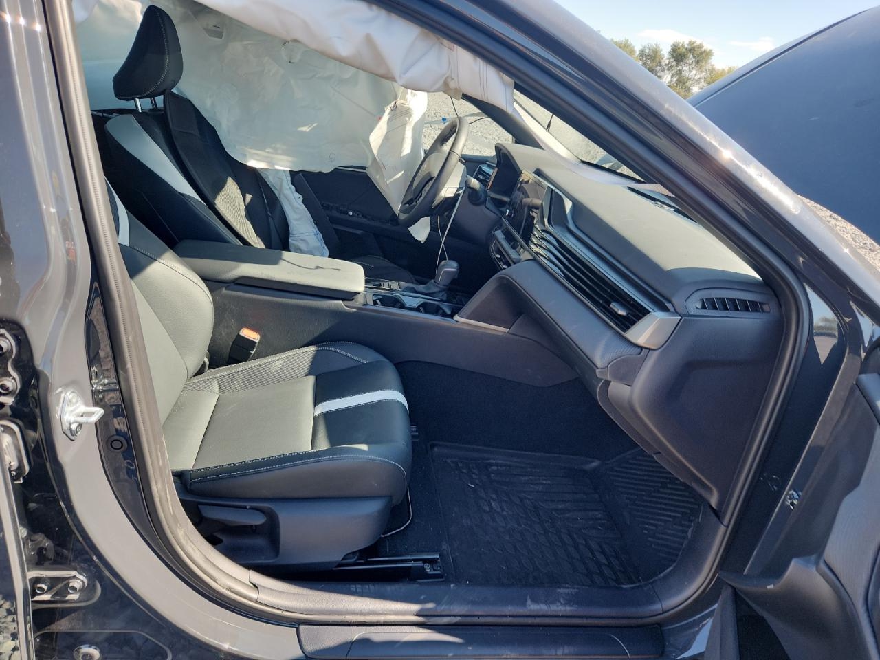 2025 Toyota Camry Xse VIN: 4T1DAACK7SU166640 Lot: 82396685