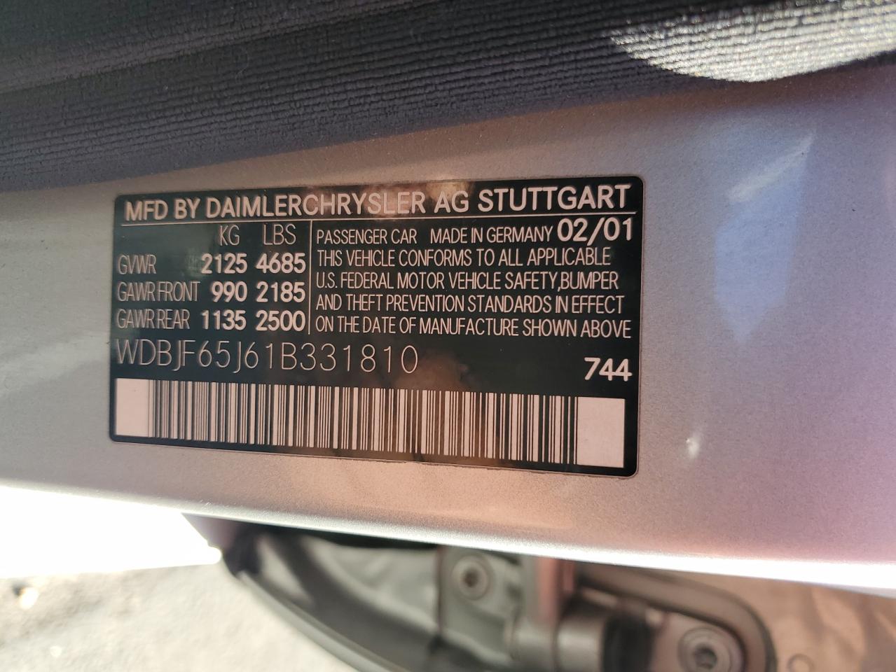 2001 Mercedes-Benz E 320 VIN: WDBJF65J61B331810 Lot: 85124035