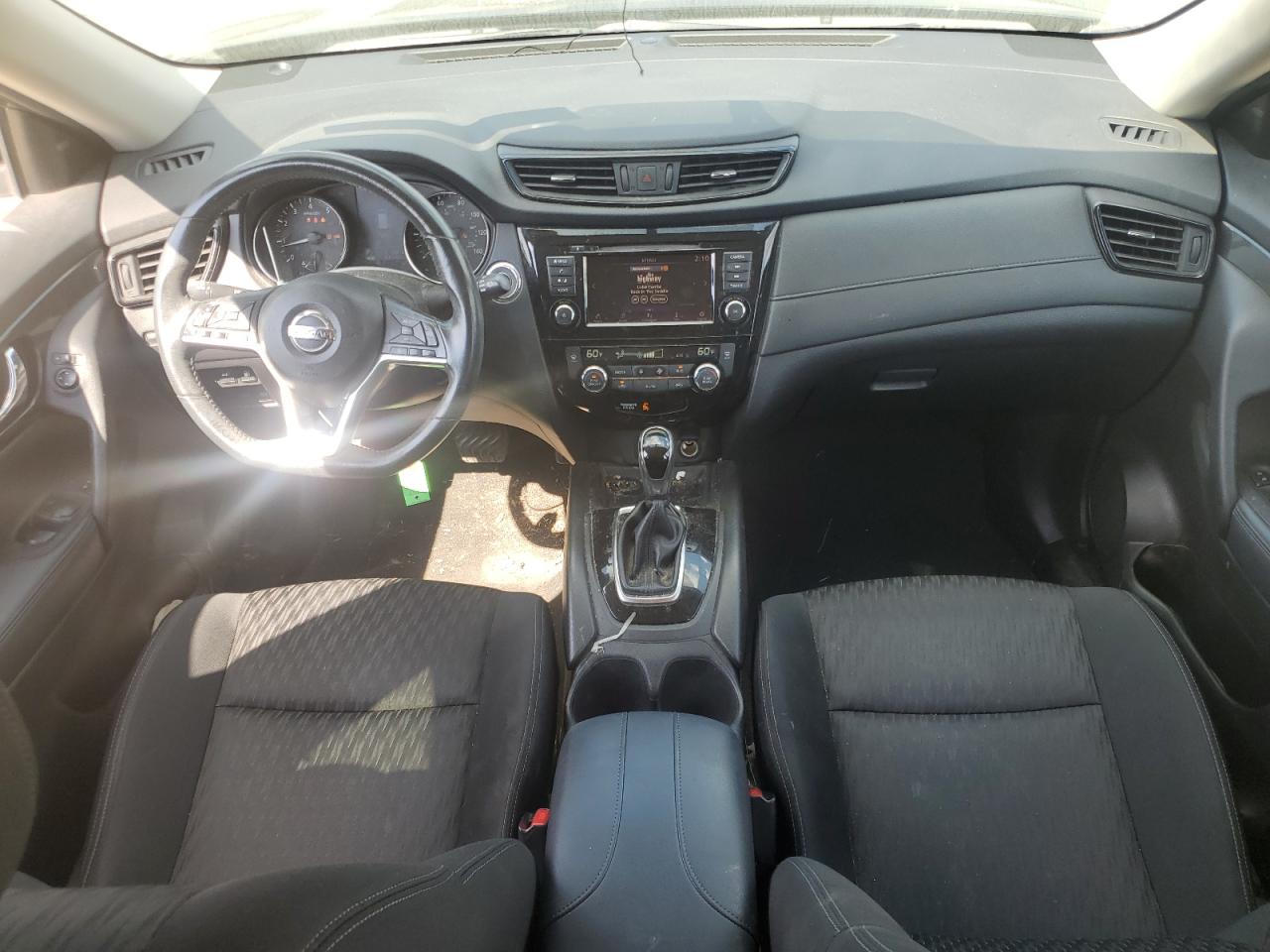 2018 Nissan Rogue S VIN: KNMAT2MT6JP520093 Lot: 84933775