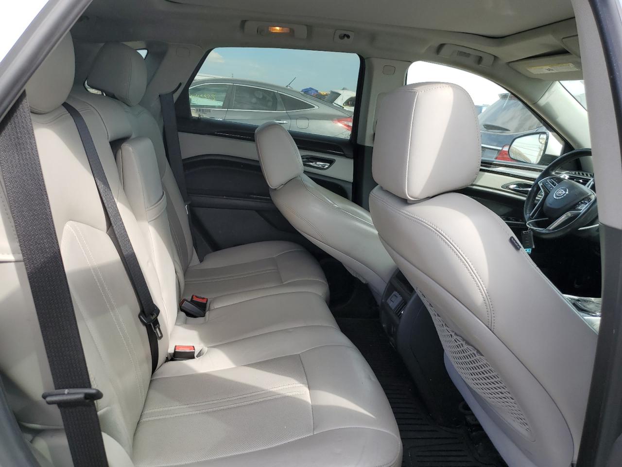 2013 Cadillac Srx Luxury Collection VIN: 3GYFNGE39DS630325 Lot: 82239495