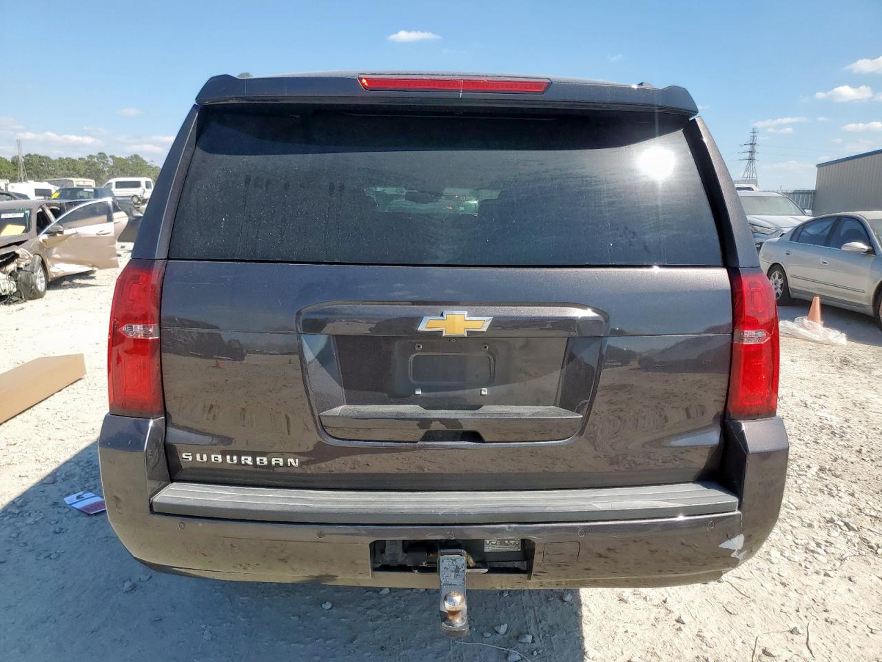 2017 Chevrolet Suburban C1500 Lt VIN: 1GNSCHKC4HR274595 Lot: 82480045