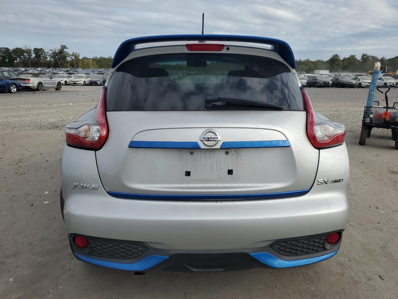 2015 Nissan Juke S VIN: JN8AF5MV9FT557247 Lot: 85529915
