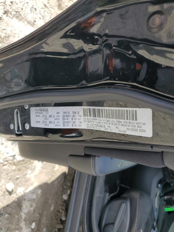 2017 Jeep Cherokee Latitude VIN: 1C4PJMCB9HW666184 Lot: 90015205