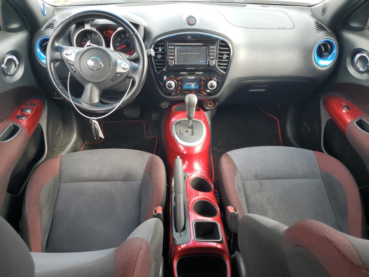 2015 Nissan Juke S VIN: JN8AF5MV9FT557247 Lot: 85529915