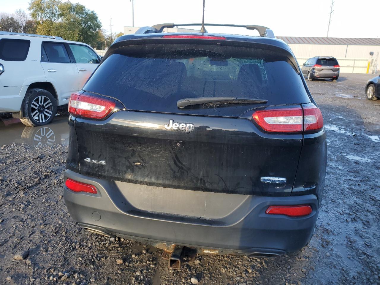 2018 Jeep Cherokee Latitude Plus VIN: 1C4PJMLX5JD509104 Lot: 90526365