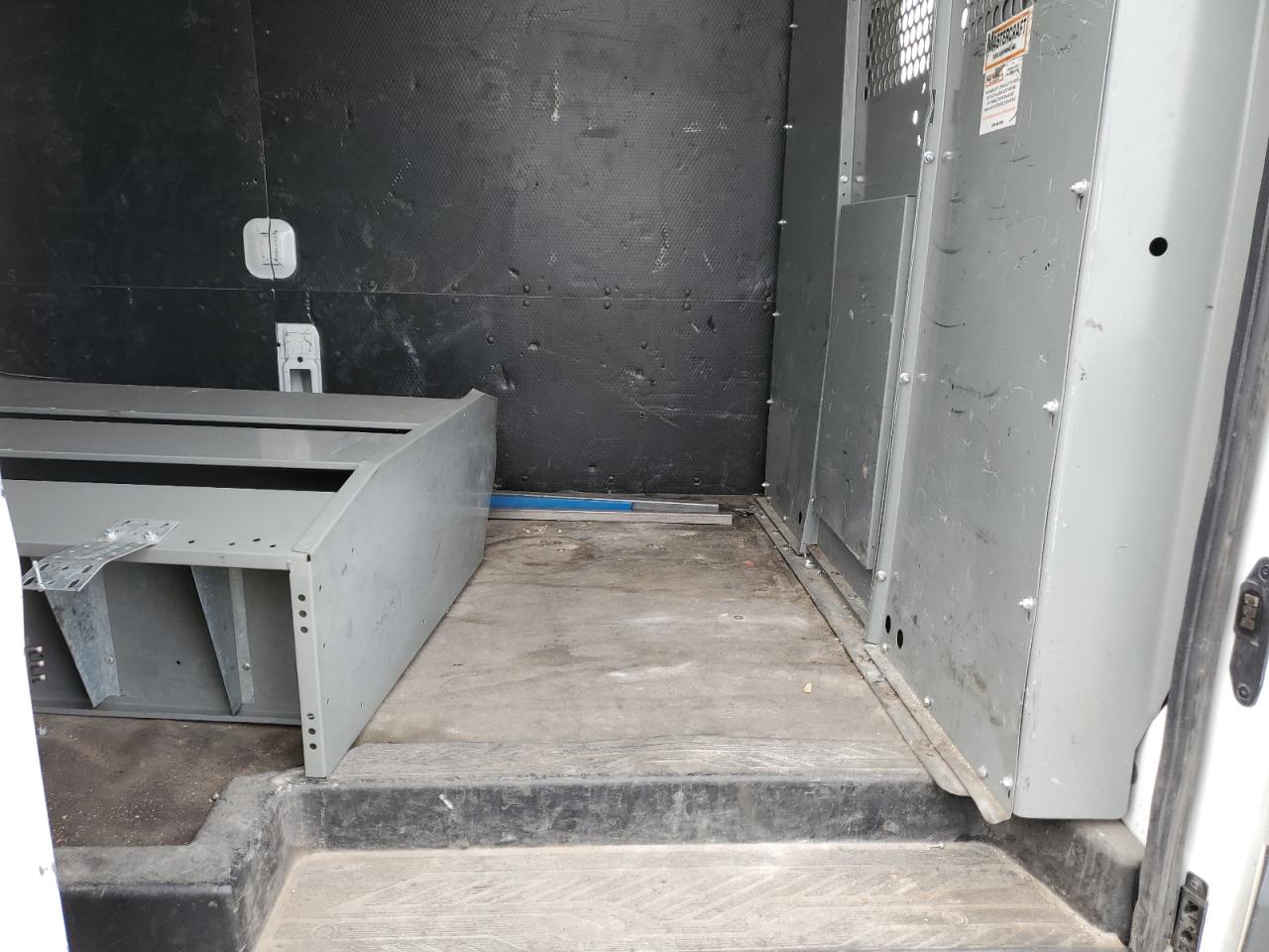 2018 Ford Transit T-350 VIN: 1FTBW2CG3JKA42244 Lot: 85680165