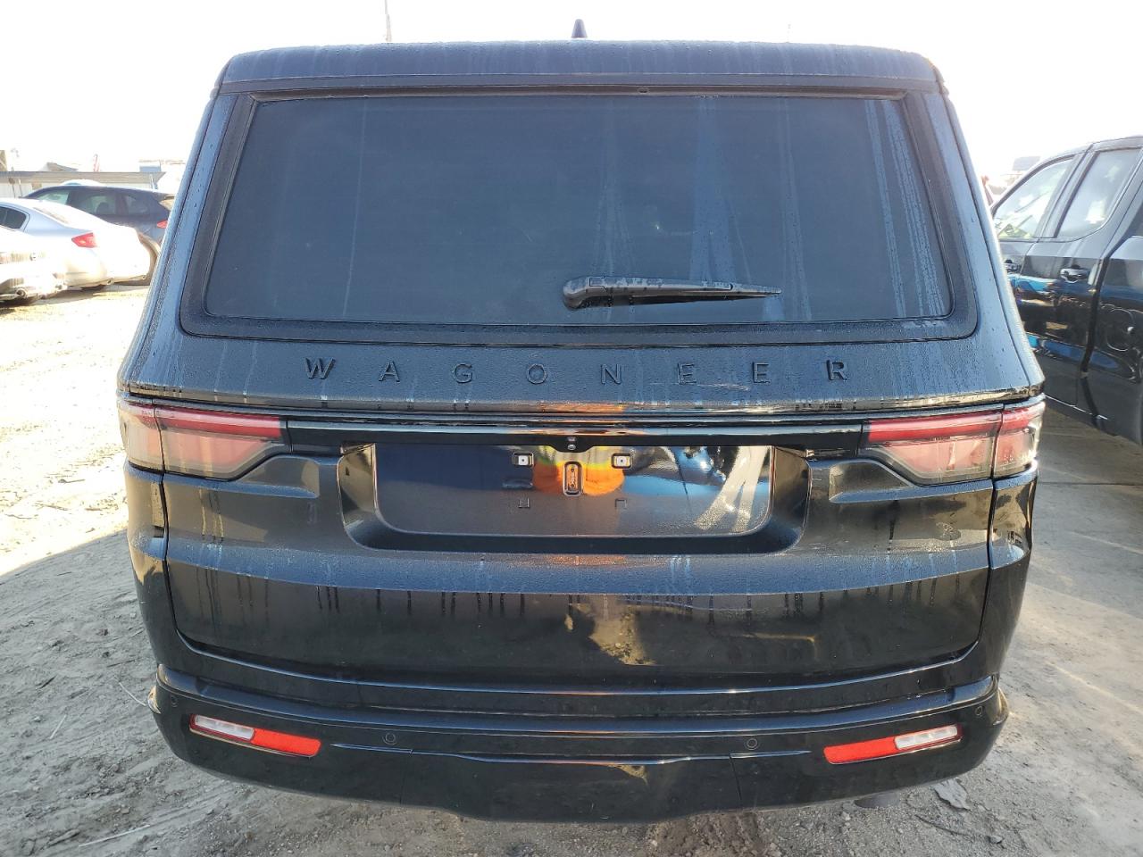 2024 Jeep Wagoneer L Series Ii VIN: 1C4SJSBP4RS117920 Lot: 87300105