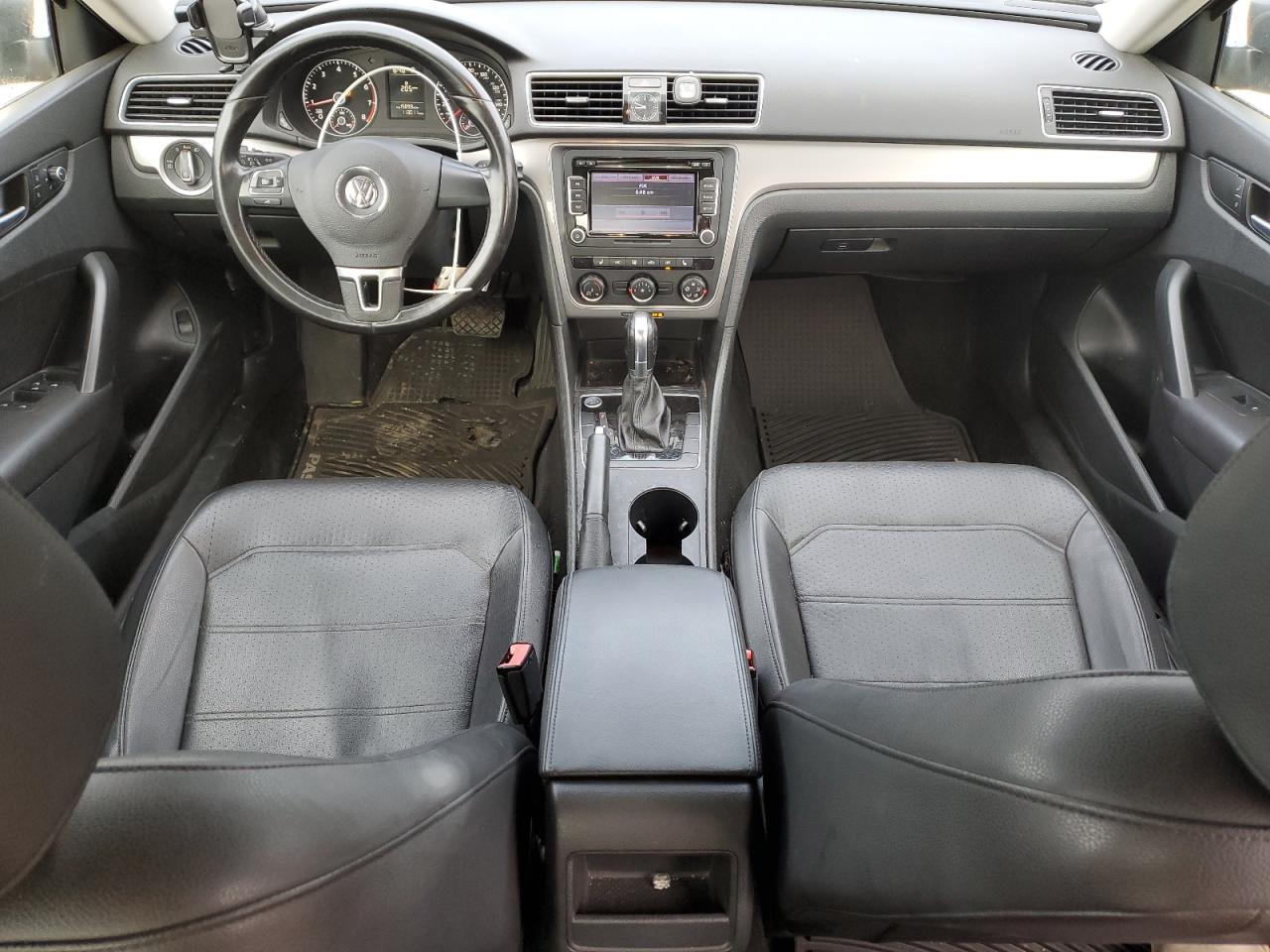 2015 Volkswagen Passat S VIN: 1VWAT7A39FC109817 Lot: 89723115