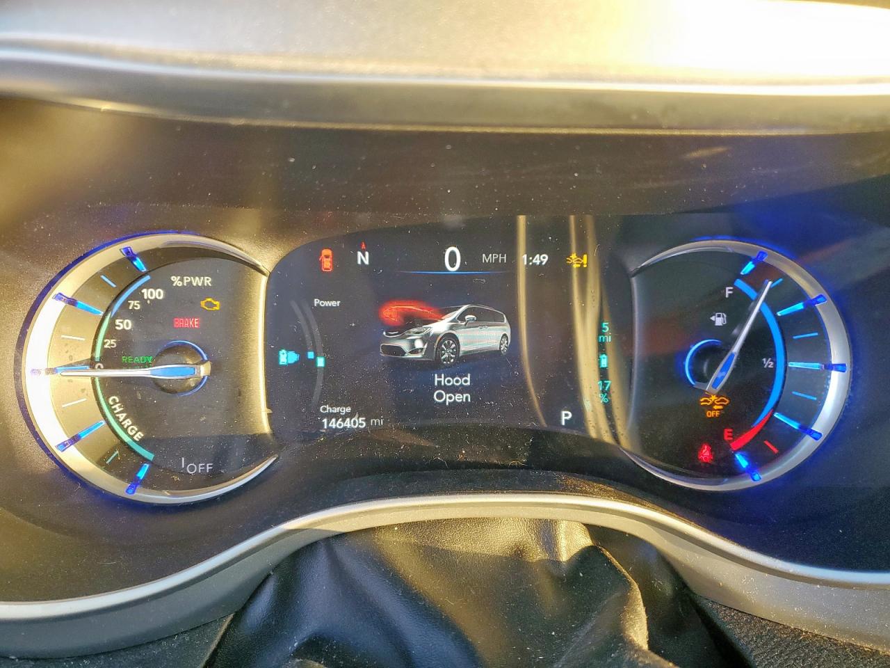 2018 Chrysler Pacifica Hybrid Limited VIN: 2C4RC1N76JR105143 Lot: 85182445
