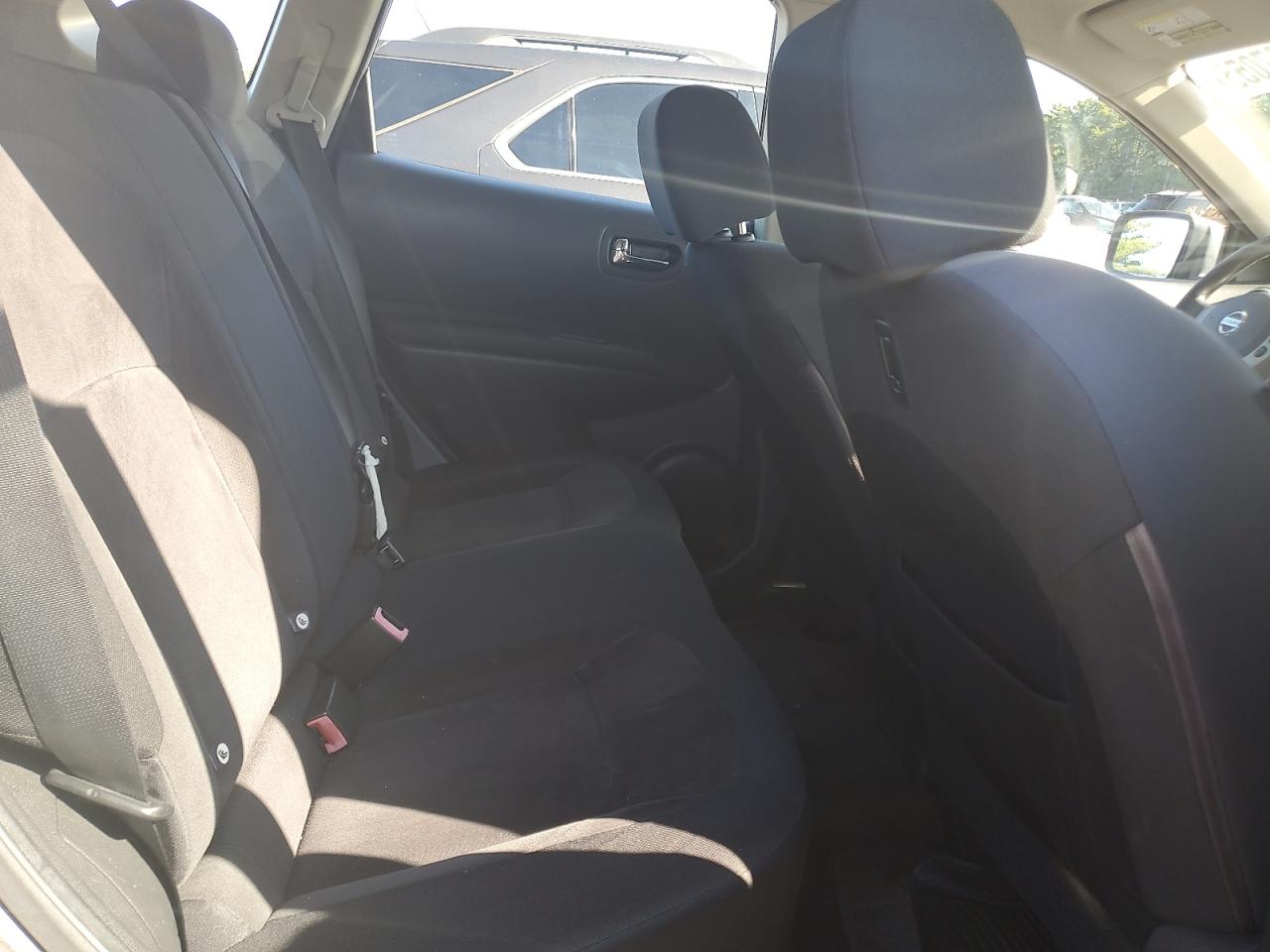 2010 Nissan Rogue S VIN: JN8AS5MV8AW126692 Lot: 85087055