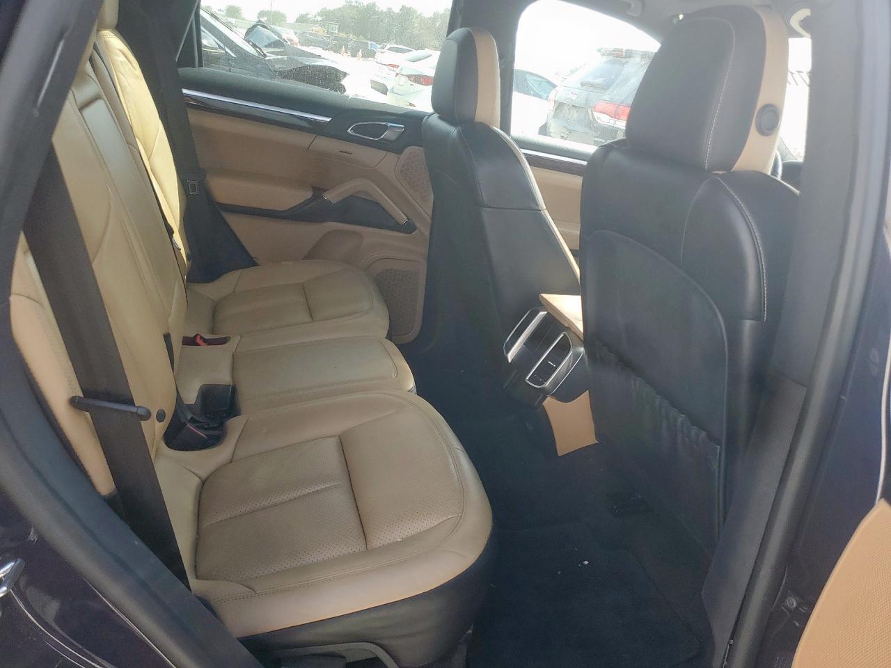 2018 Porsche Cayenne VIN: WP1AA2A25JKA01159 Lot: 84397175