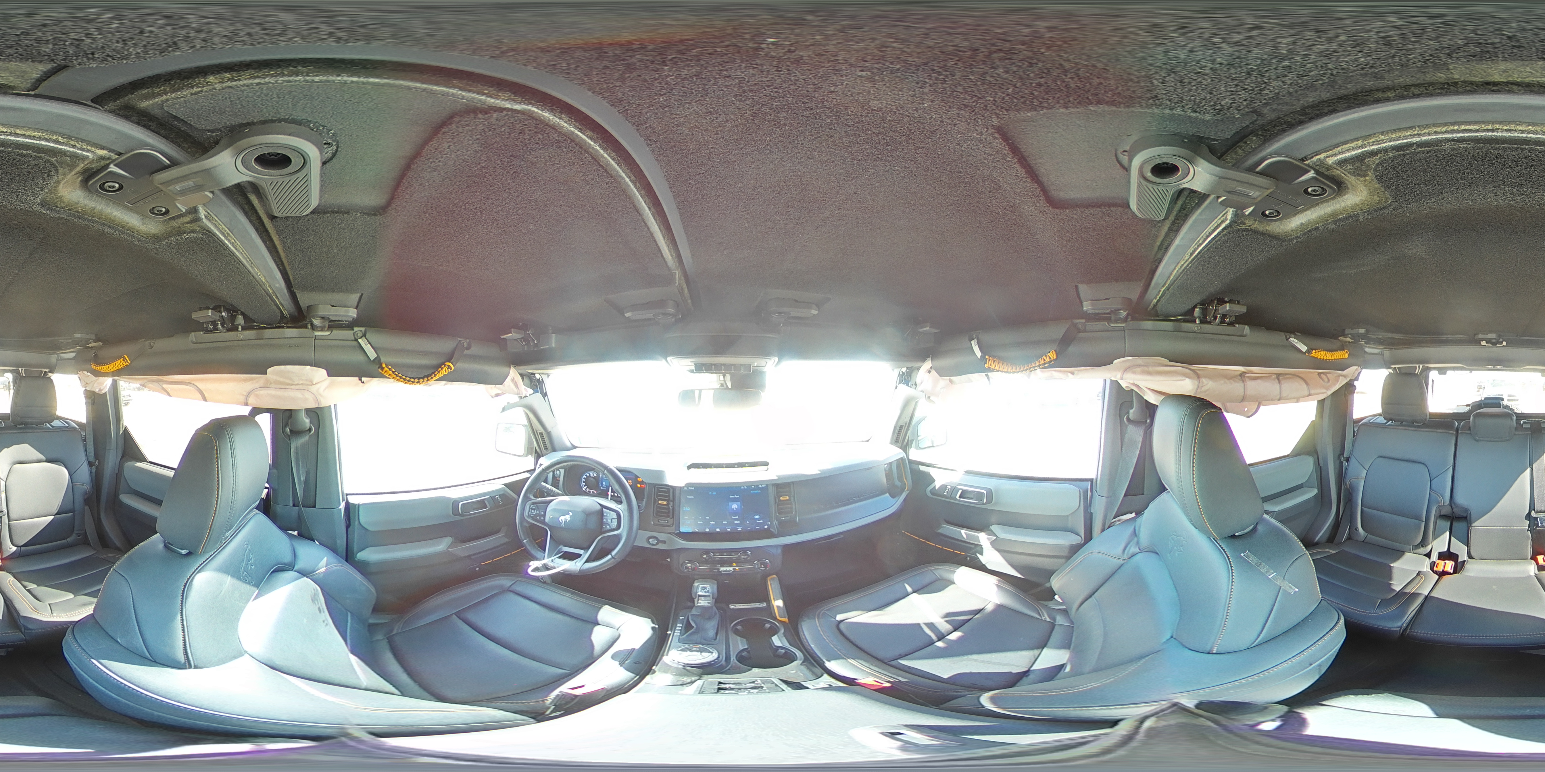 2022 Ford Bronco Base VIN: 1FMEE5DH8NLB79099 Lot: 82647965