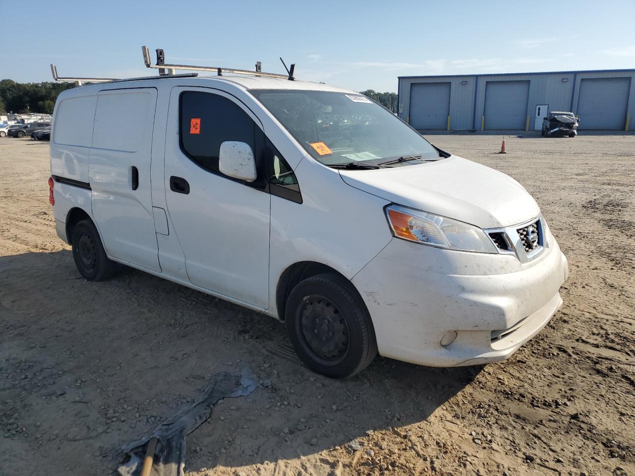 NV200
