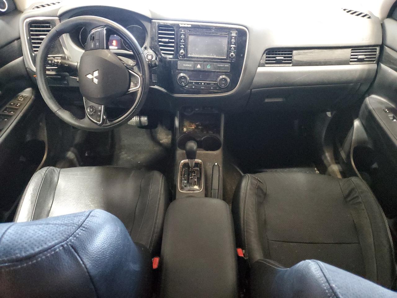 2016 Mitsubishi Outlander Se VIN: JA4AZ3A3XGZ060453 Lot: 82232555