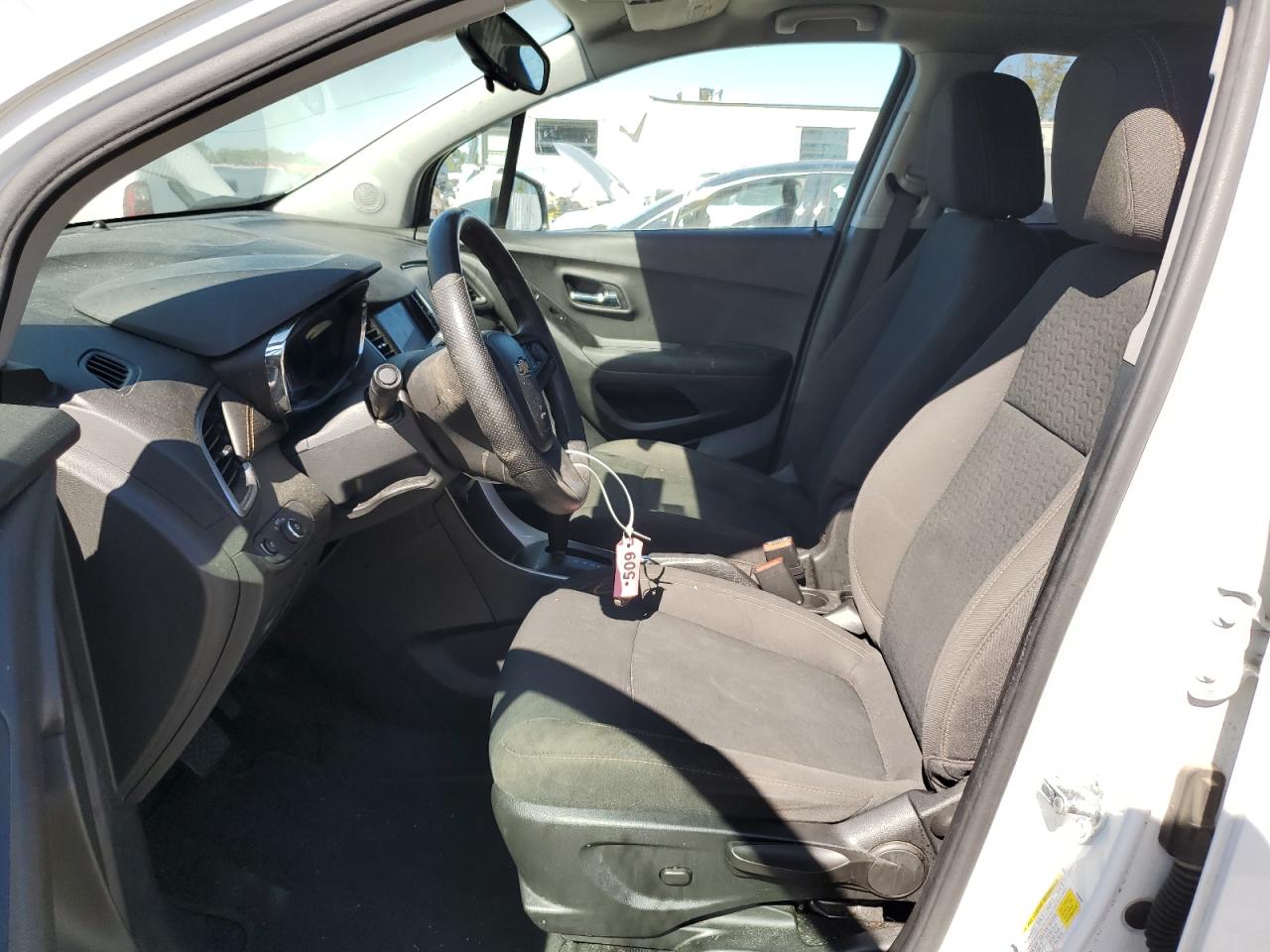 2021 Chevrolet Trax Ls VIN: KL7CJNSB4MB310763 Lot: 85309275