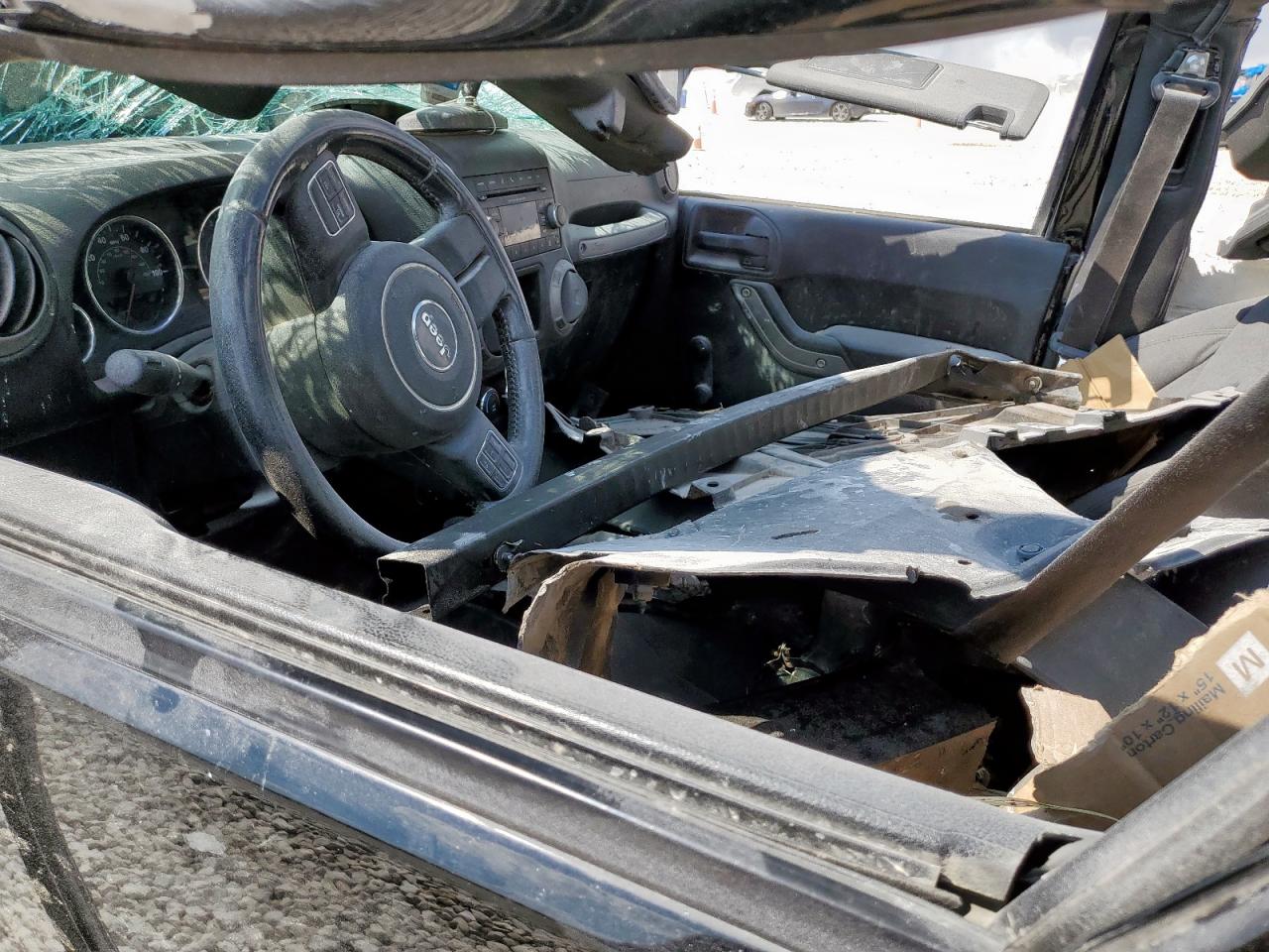 2016 Jeep Wrangler Sport VIN: 1C4AJWAG3GL210228 Lot: 85136895