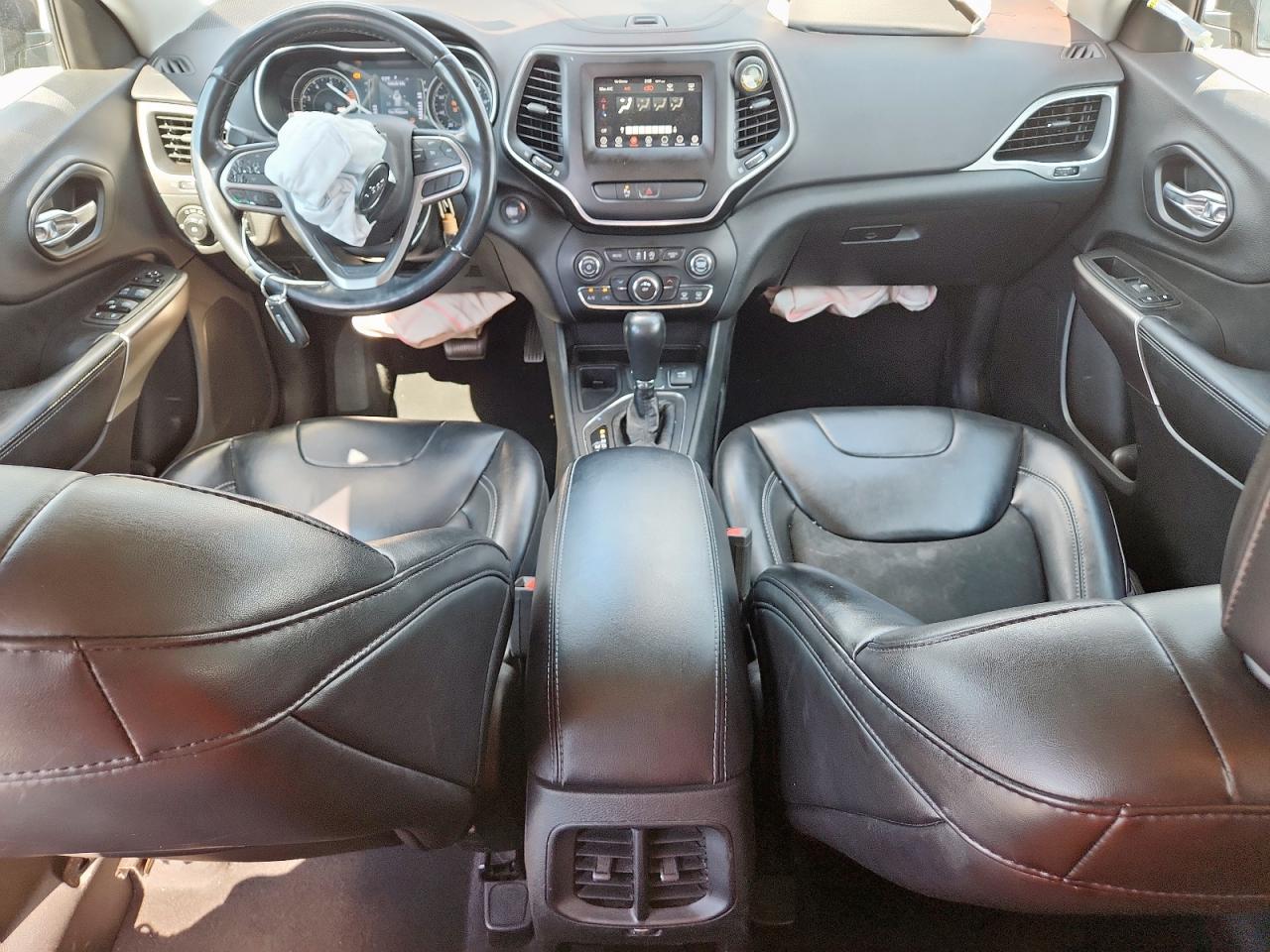 2019 Jeep Cherokee Latitude Plus VIN: 1C4PJLLB6KD318632 Lot: 84796955