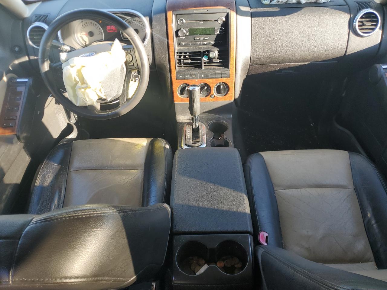 2008 Ford Explorer Eddie Bauer VIN: 1FMEU64E48UB10617 Lot: 87127075