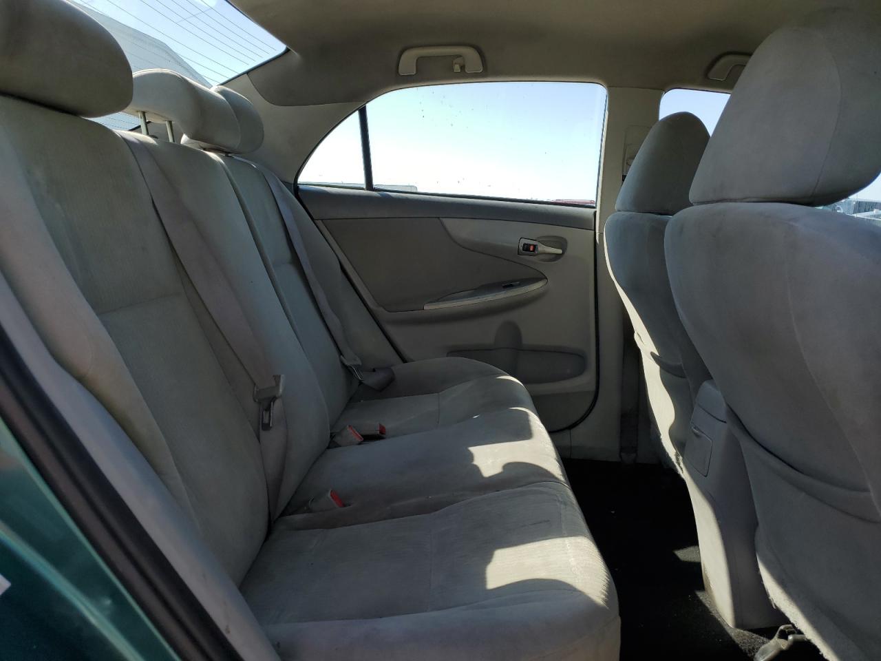 2010 Toyota Corolla Base VIN: 1NXBU4EE0AZ171796 Lot: 82306055