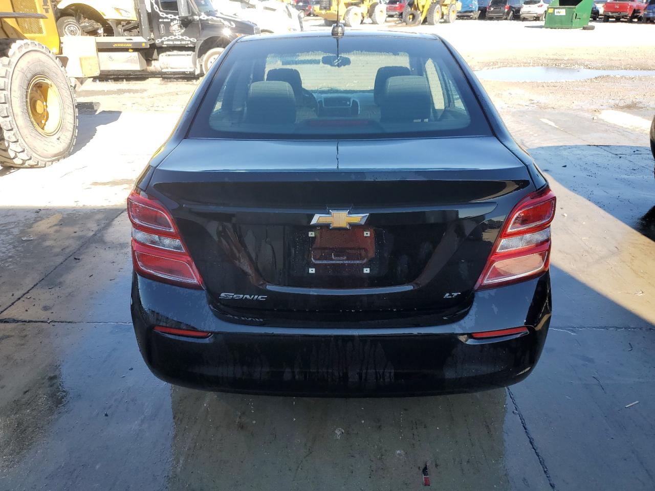 2020 Chevrolet Sonic Lt VIN: 1G1JD5SB2L4132932 Lot: 90825175