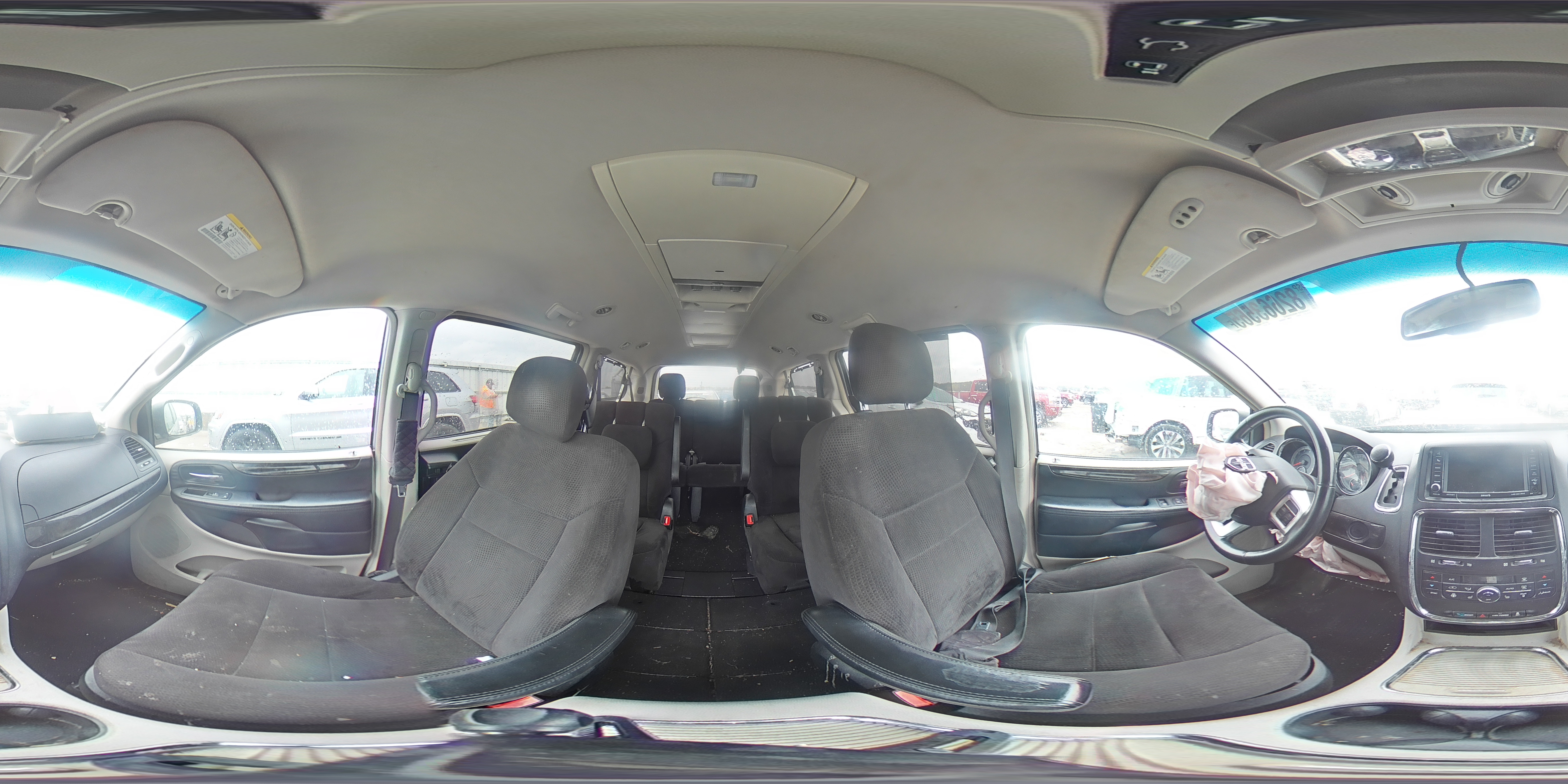 2013 Dodge Grand Caravan Crew VIN: 2C4RDGDG8DR740113 Lot: 82663565