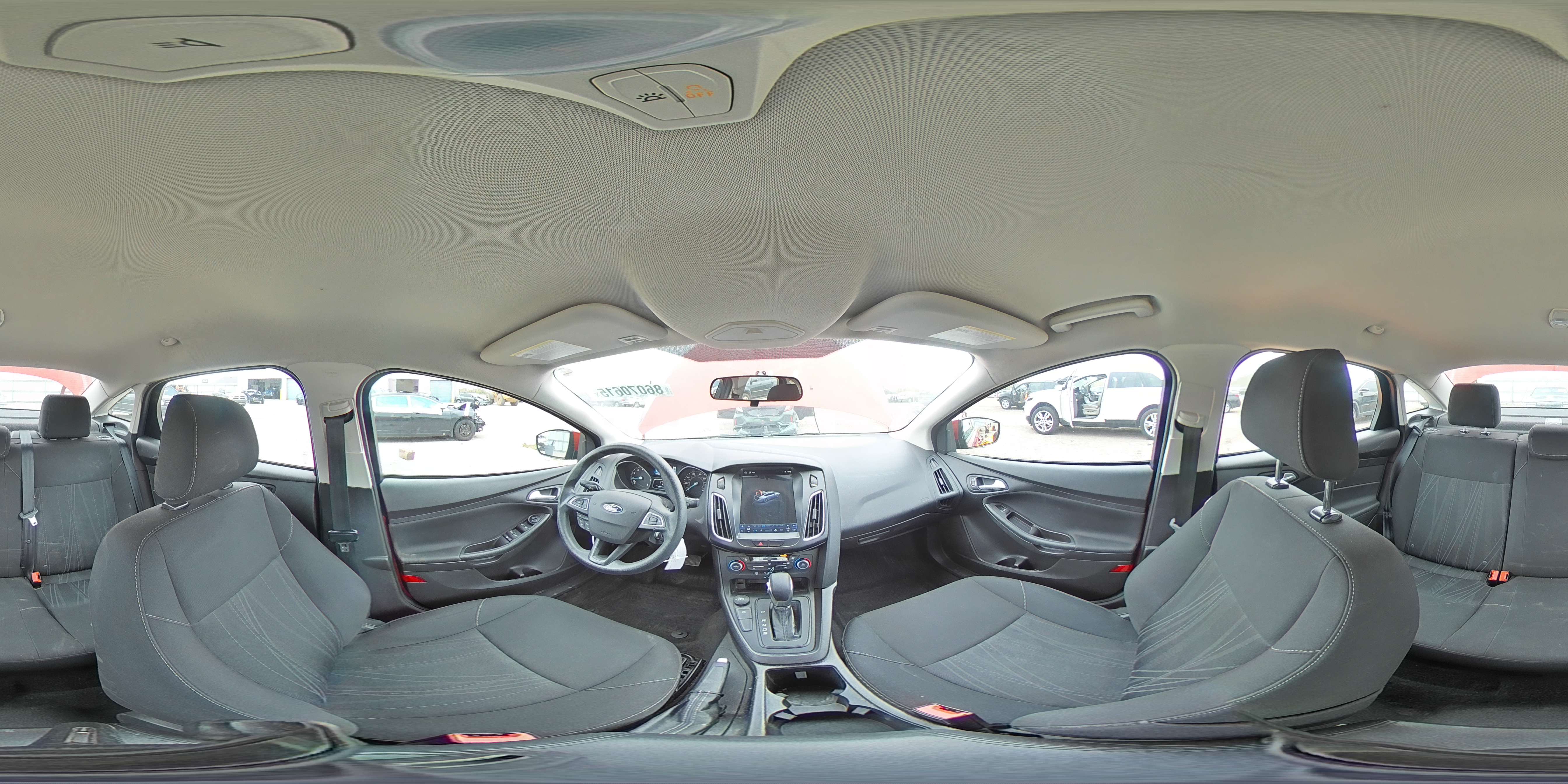 2018 Ford Focus Se VIN: 1FADP3FE3JL238867 Lot: 86070615