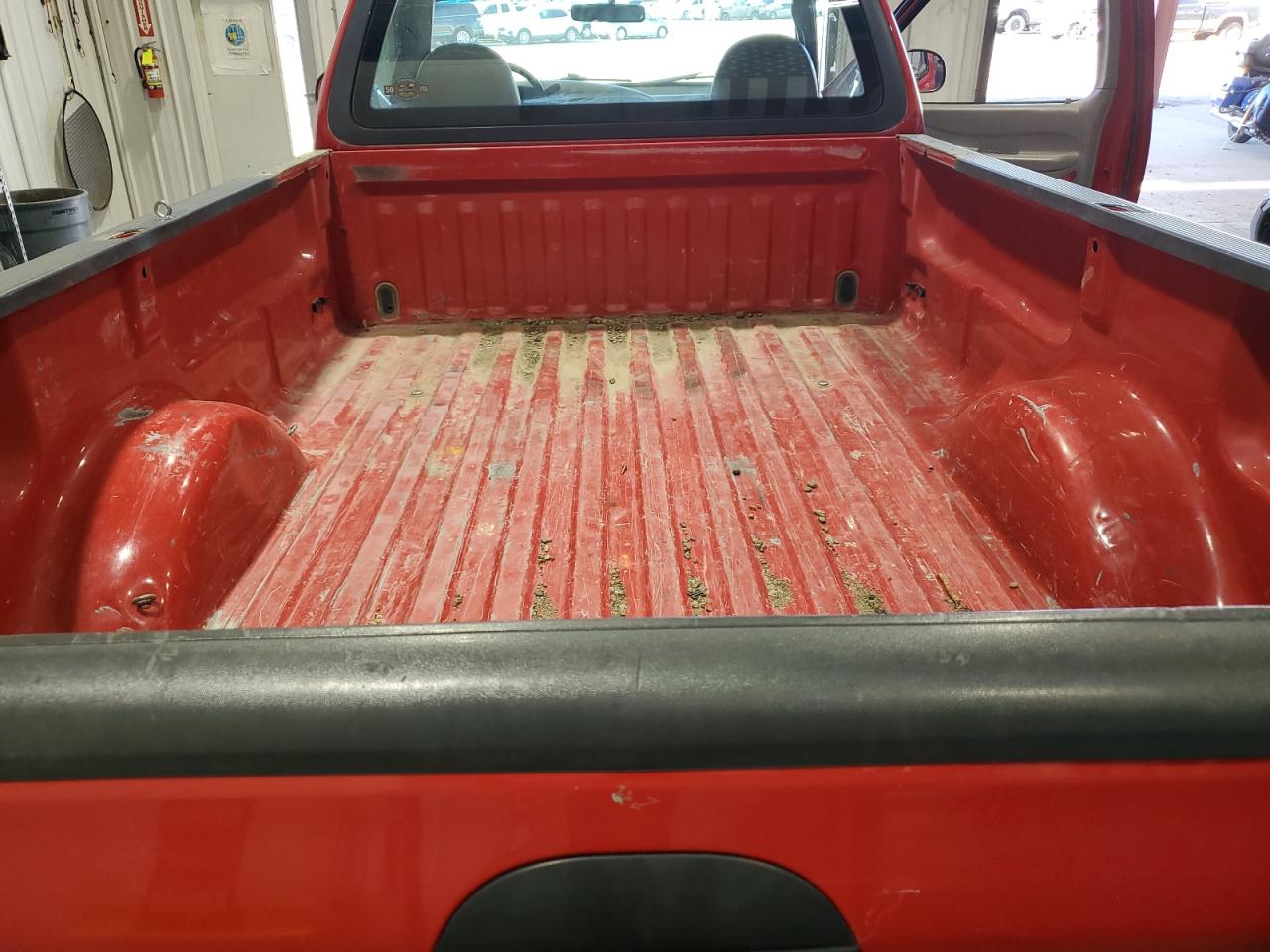 1998 Ford F150 VIN: 2FTZF18WXWCA86584 Lot: 90296655