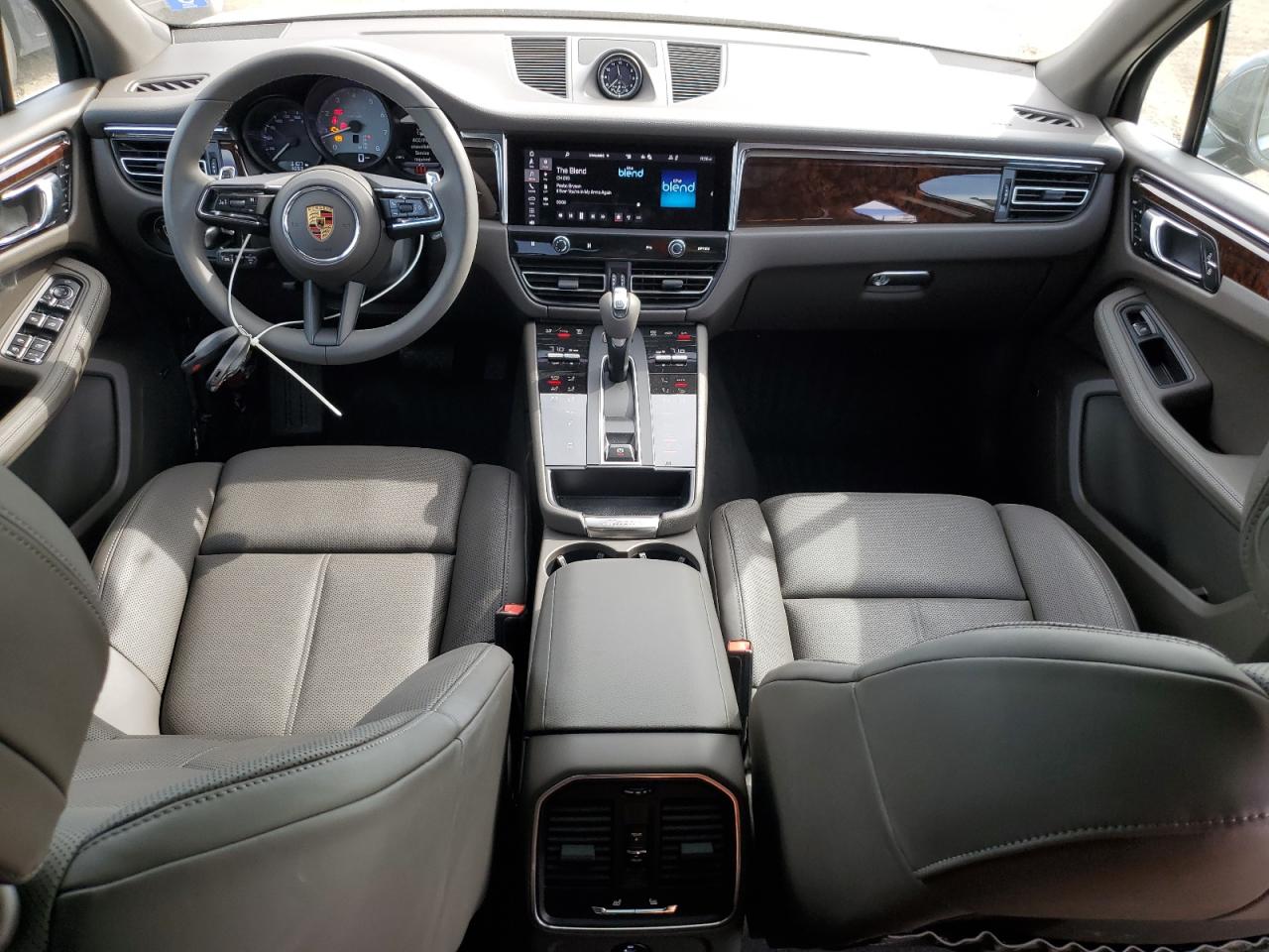 2025 Porsche Macan S VIN: WP1AG2A5XSLB42393 Lot: 84020005