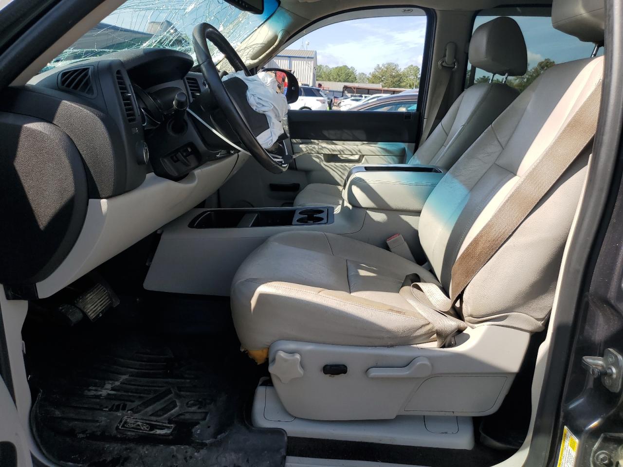 2011 Chevrolet Silverado C1500 Lt VIN: 3GCPCSE09BG190647 Lot: 82324295