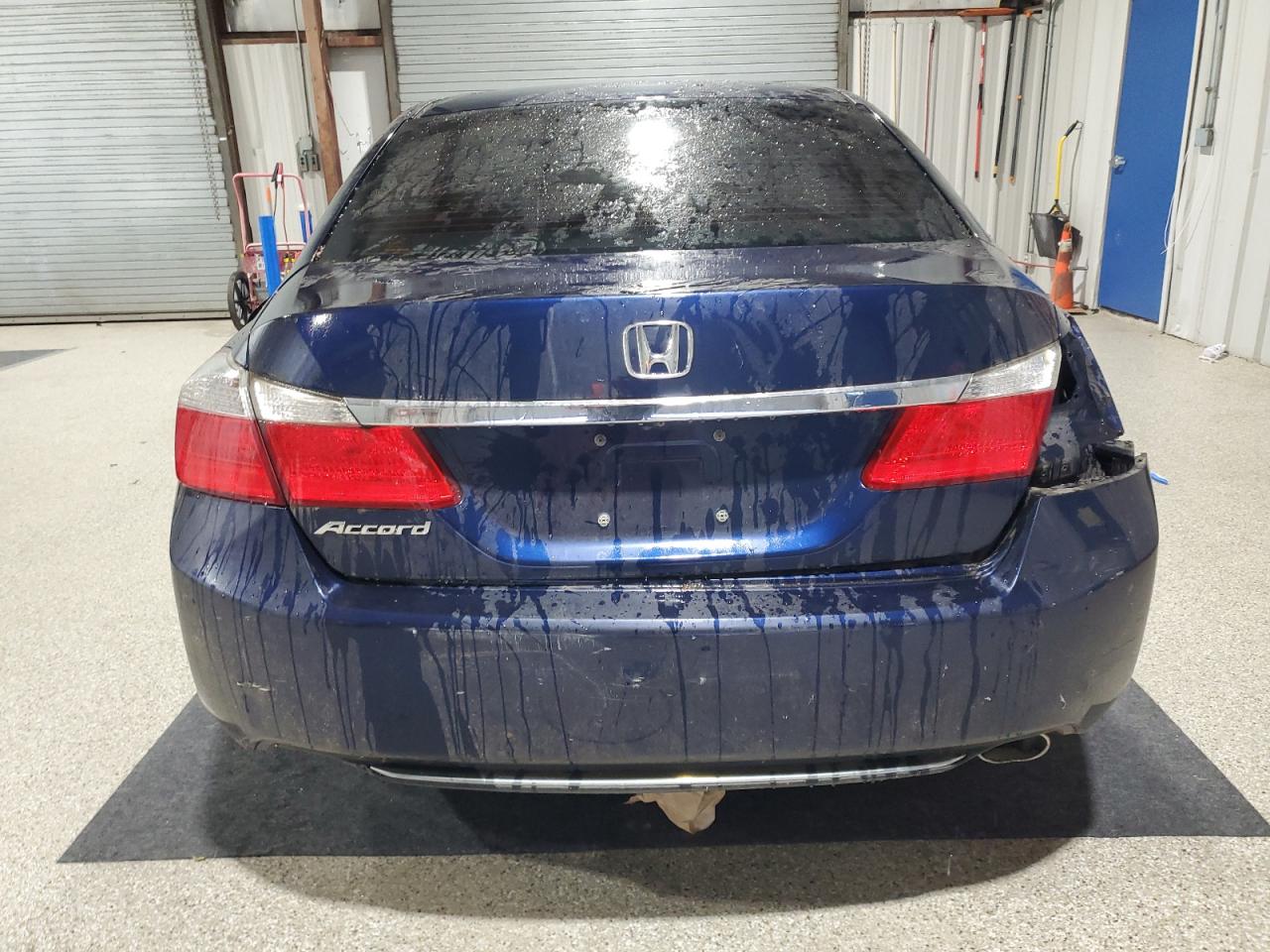 2015 Honda Accord Ex VIN: 1HGCR2F72FA192111 Lot: 81229025