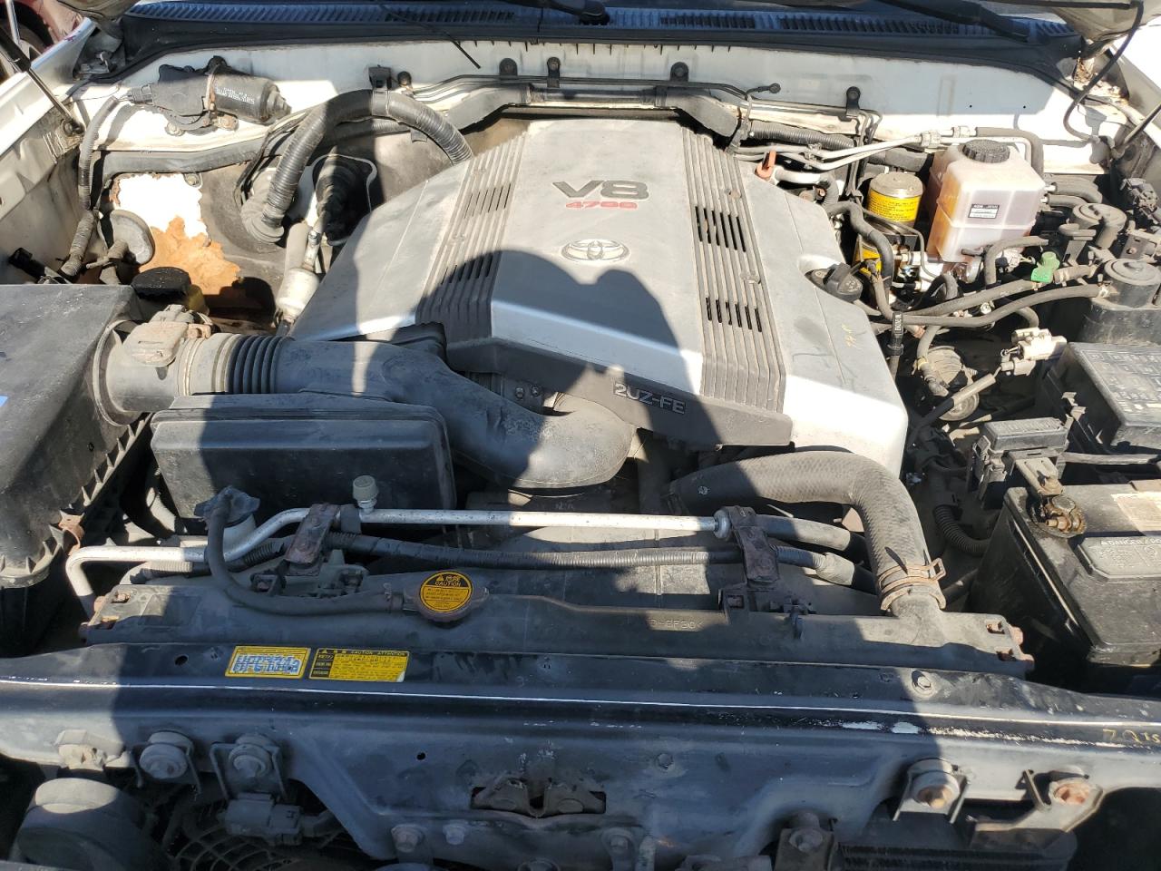 2000 Toyota Land Cruiser VIN: JT3HT05J4Y0085811 Lot: 84778935