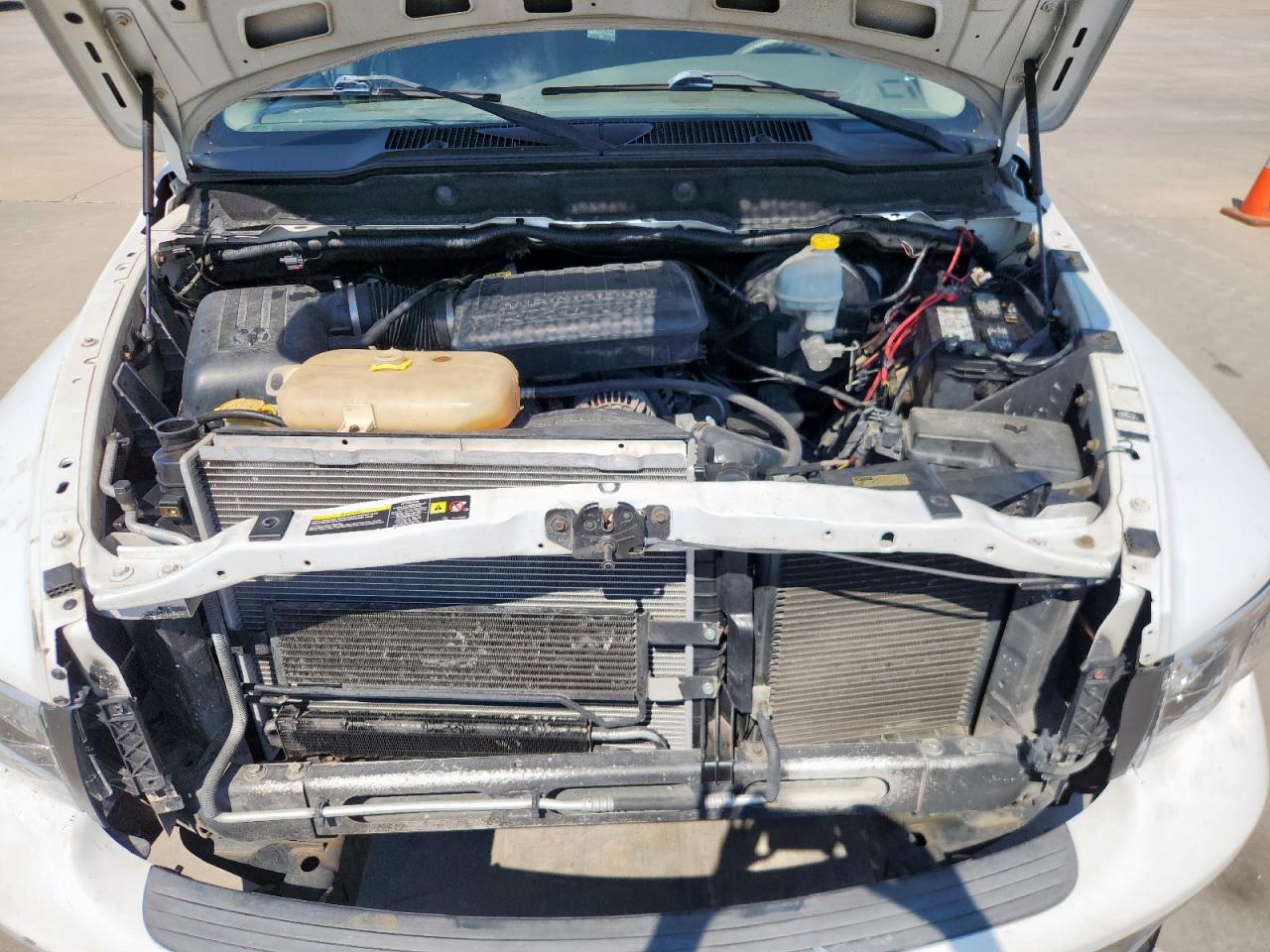 2004 Dodge Ram 1500 St VIN: 1D7HA18N84S677965 Lot: 84979115