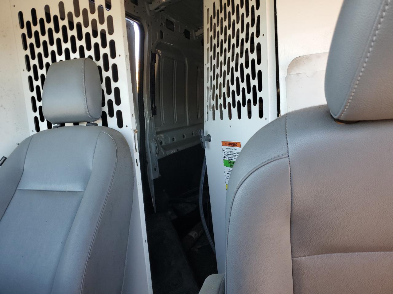 2019 Ford Transit T-150 VIN: 1FTYE2CM9KKB69469 Lot: 89894755