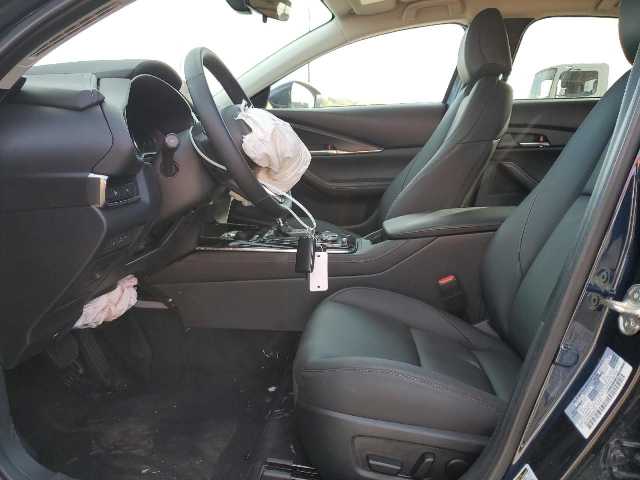 2025 Mazda Cx-30 Preferred VIN: 3MVDMBCM6SM840783 Lot: 87461435