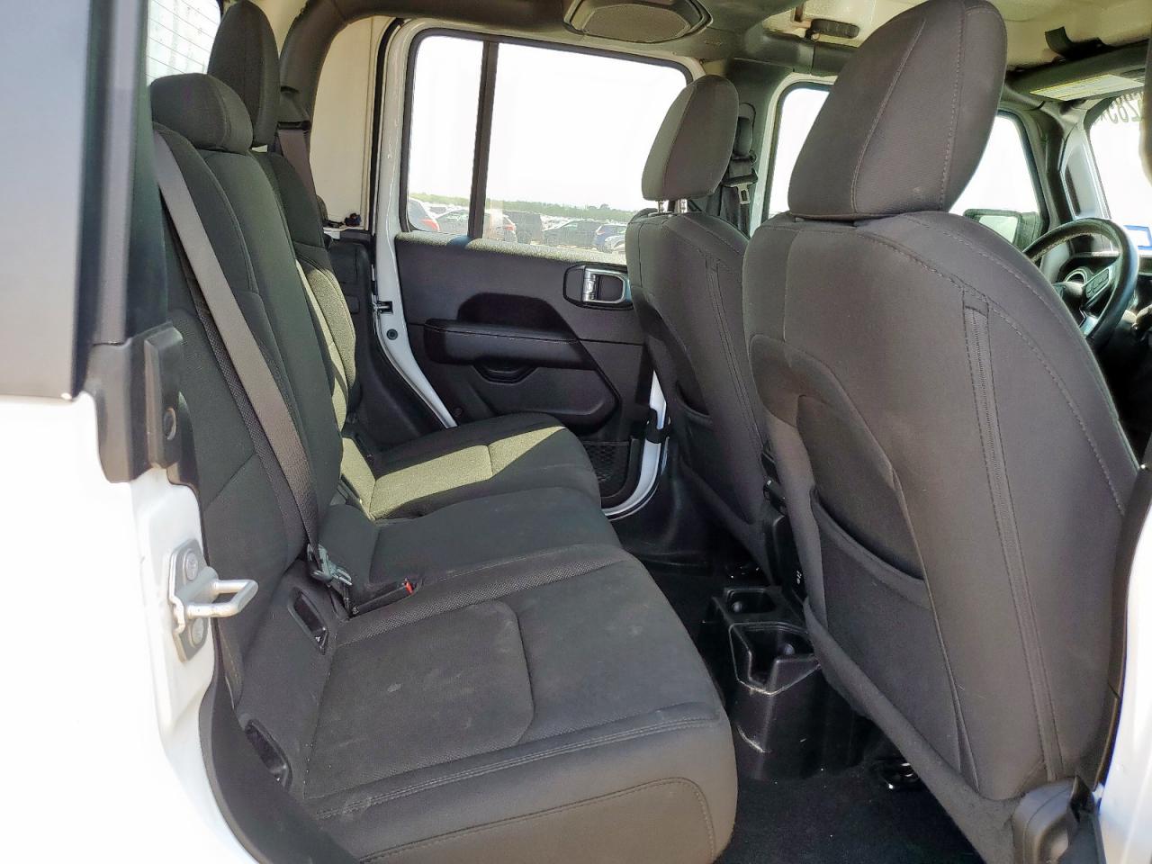 2020 Jeep Gladiator Overland VIN: 1C6HJTFG1LL106652 Lot: 86146285