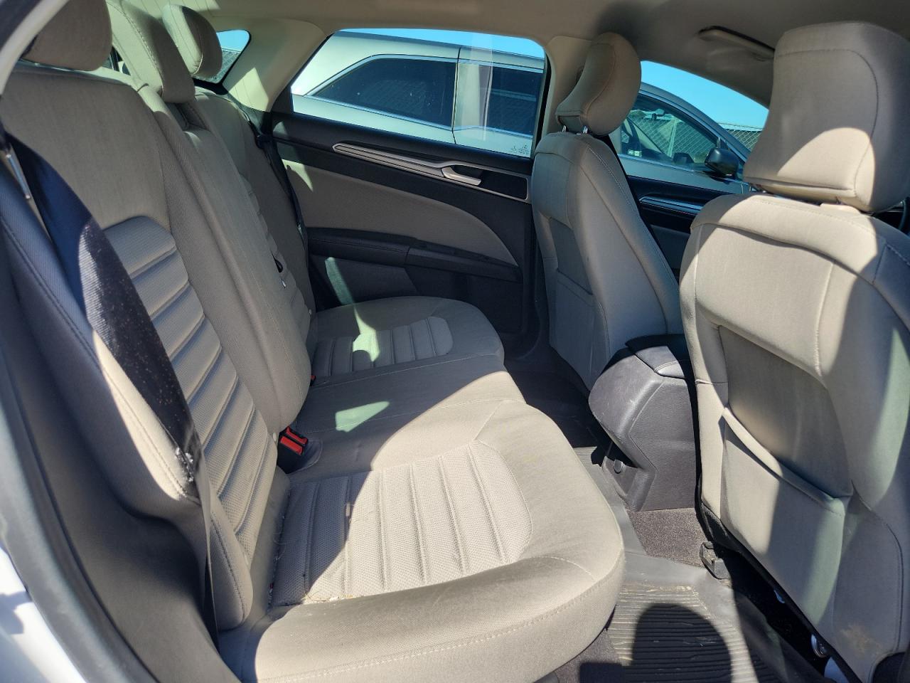 2019 Ford Fusion S VIN: 3FA6P0G74KR186160 Lot: 90604155