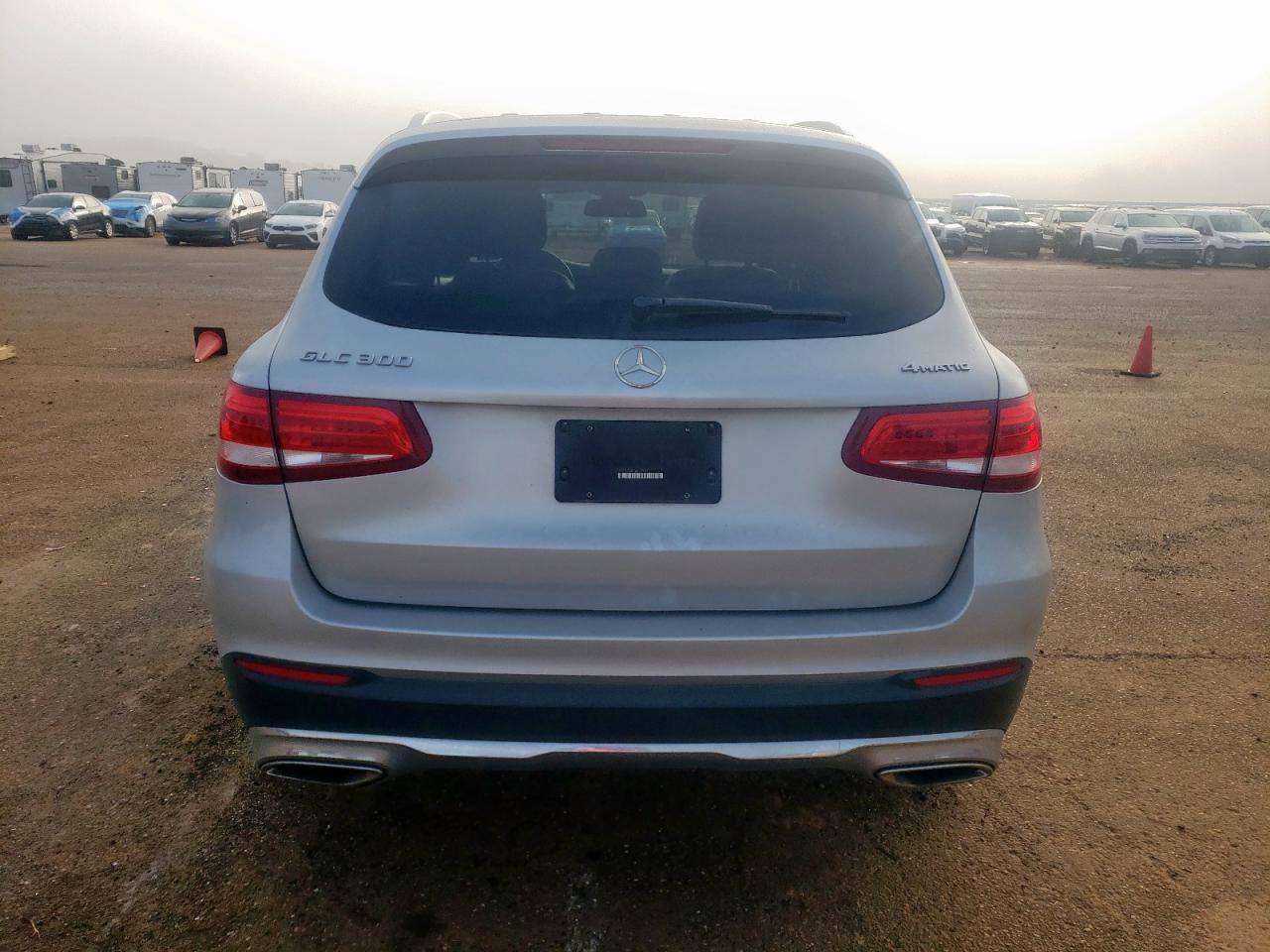 2018 Mercedes-Benz Glc 300 4Matic VIN: WDC0G4KB9JV097747 Lot: 82305815