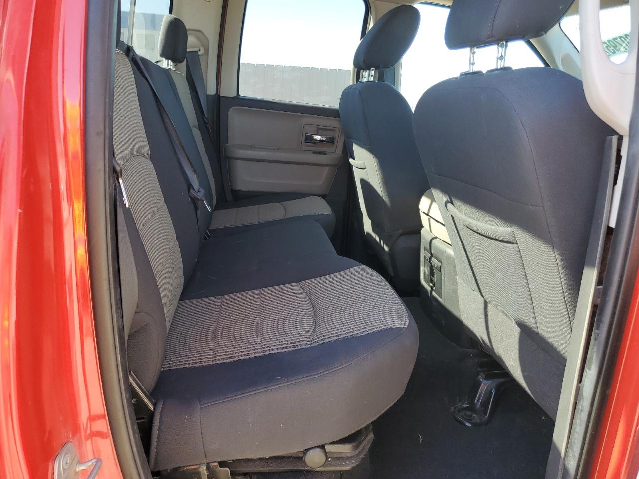 2010 Dodge Ram 1500 VIN: 1D7RV1GT3AS172310 Lot: 82580795