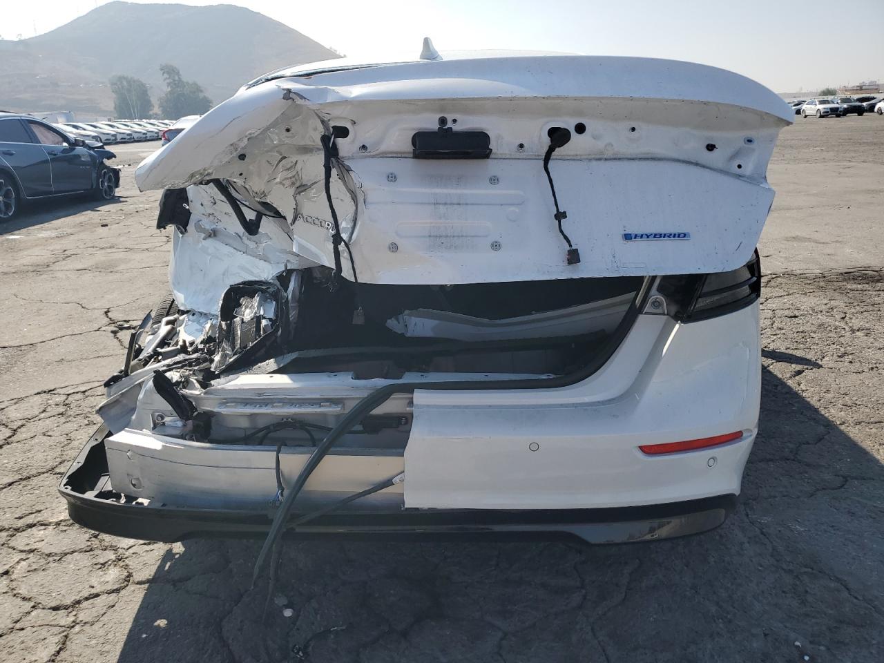 2025 Honda Accord Hybrid Exl VIN: 1HGCY2F66SA050008 Lot: 82322525