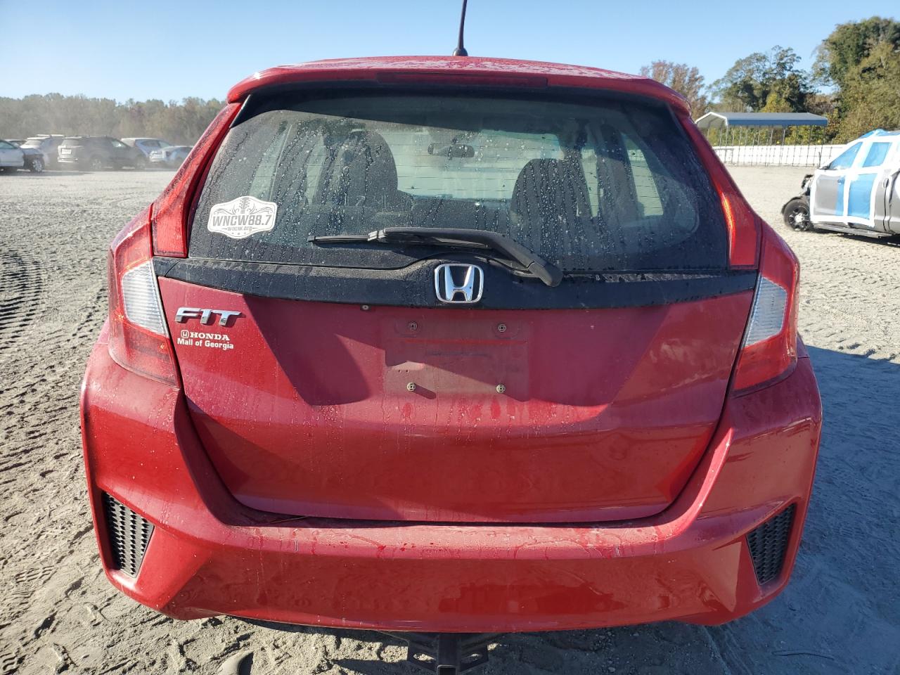 2015 Honda Fit Lx VIN: 3HGGK5G5XFM748110 Lot: 82536975