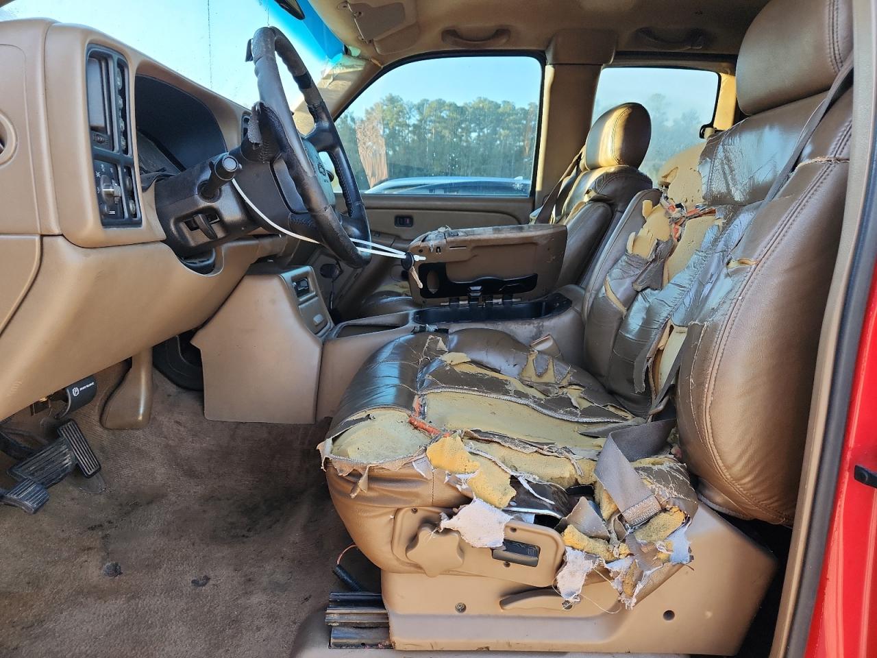 2000 Chevrolet Silverado K1500 VIN: 1GCEK19T2YE283521 Lot: 82638945