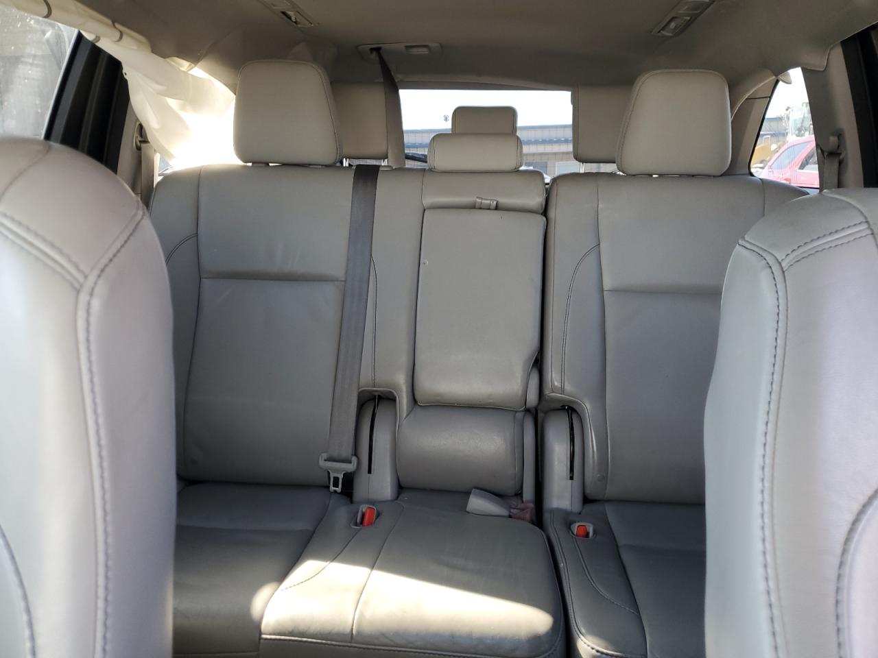 2015 Toyota Highlander Xle VIN: 5TDKKRFH5FS111377 Lot: 85111295