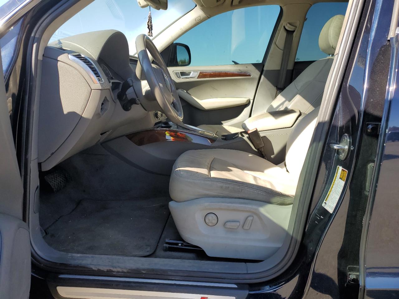 2011 Audi Q5 Premium Plus VIN: WA1DKAFPXBA055987 Lot: 85119485