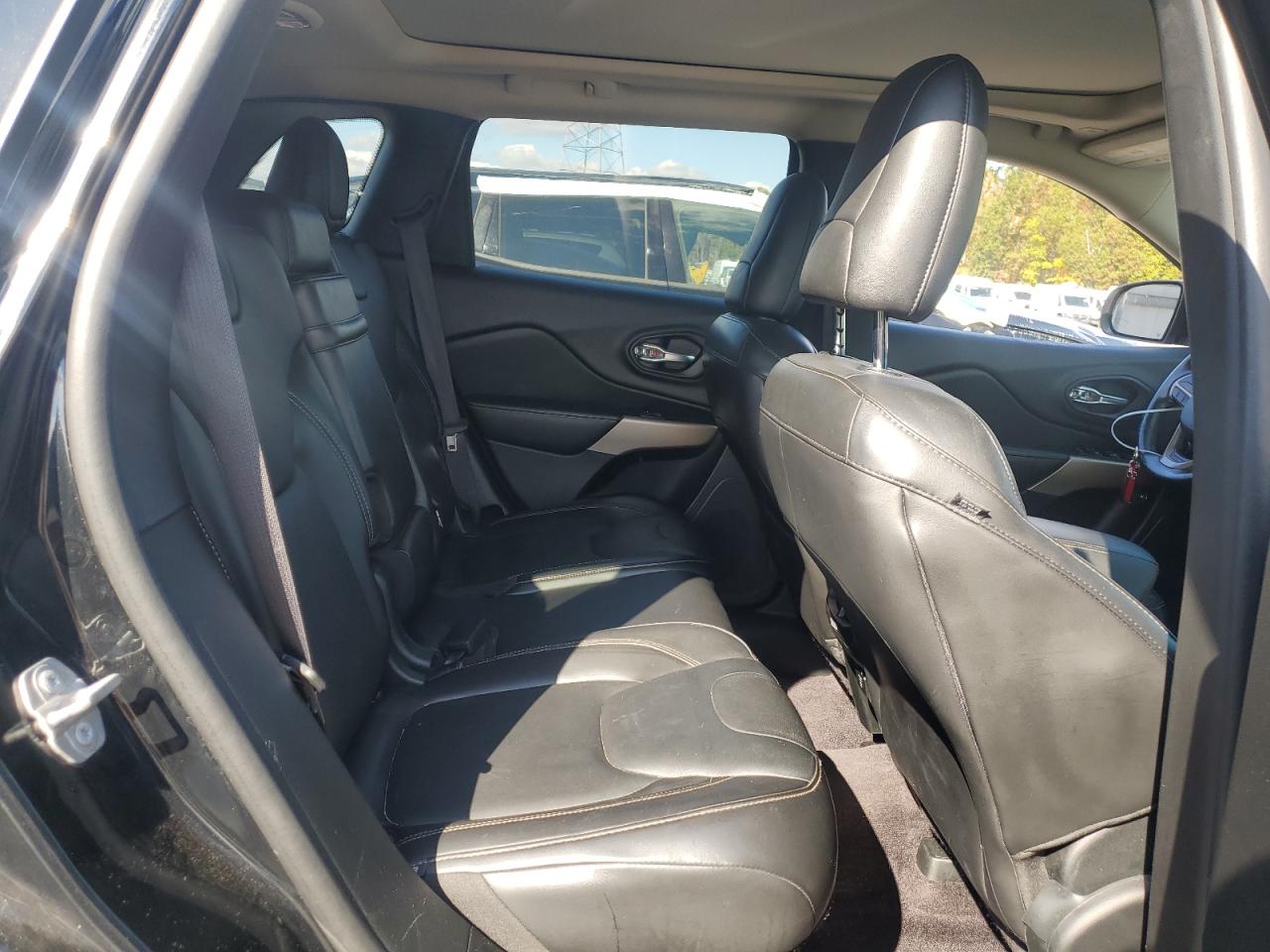 2018 Jeep Cherokee Limited VIN: 1C4PJMDX1JD617282 Lot: 89621285